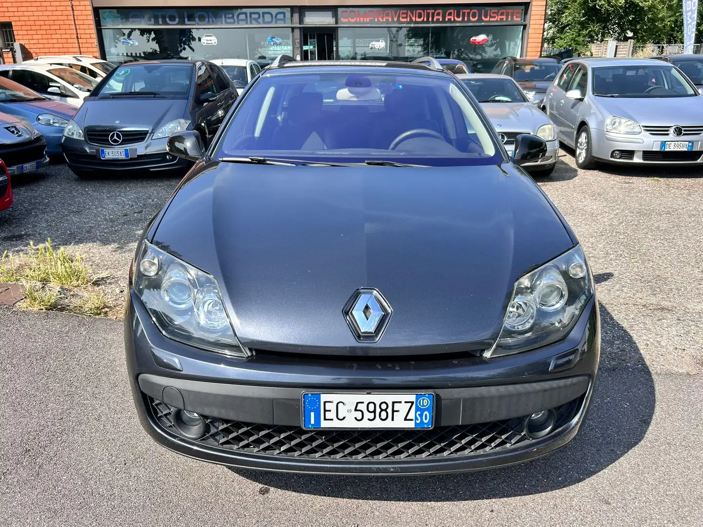 Renault Laguna Laguna SporTour 2.0 dci 4Control 150cv proactive Gris - 2