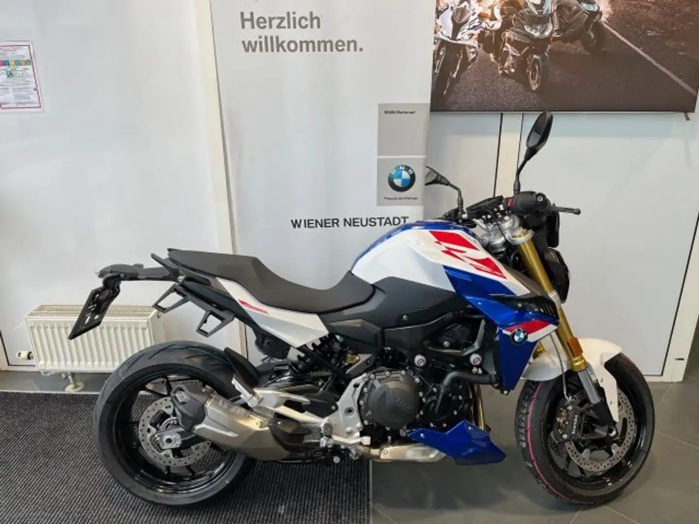 BMW F 900 R F 900 R Bílá - 1
