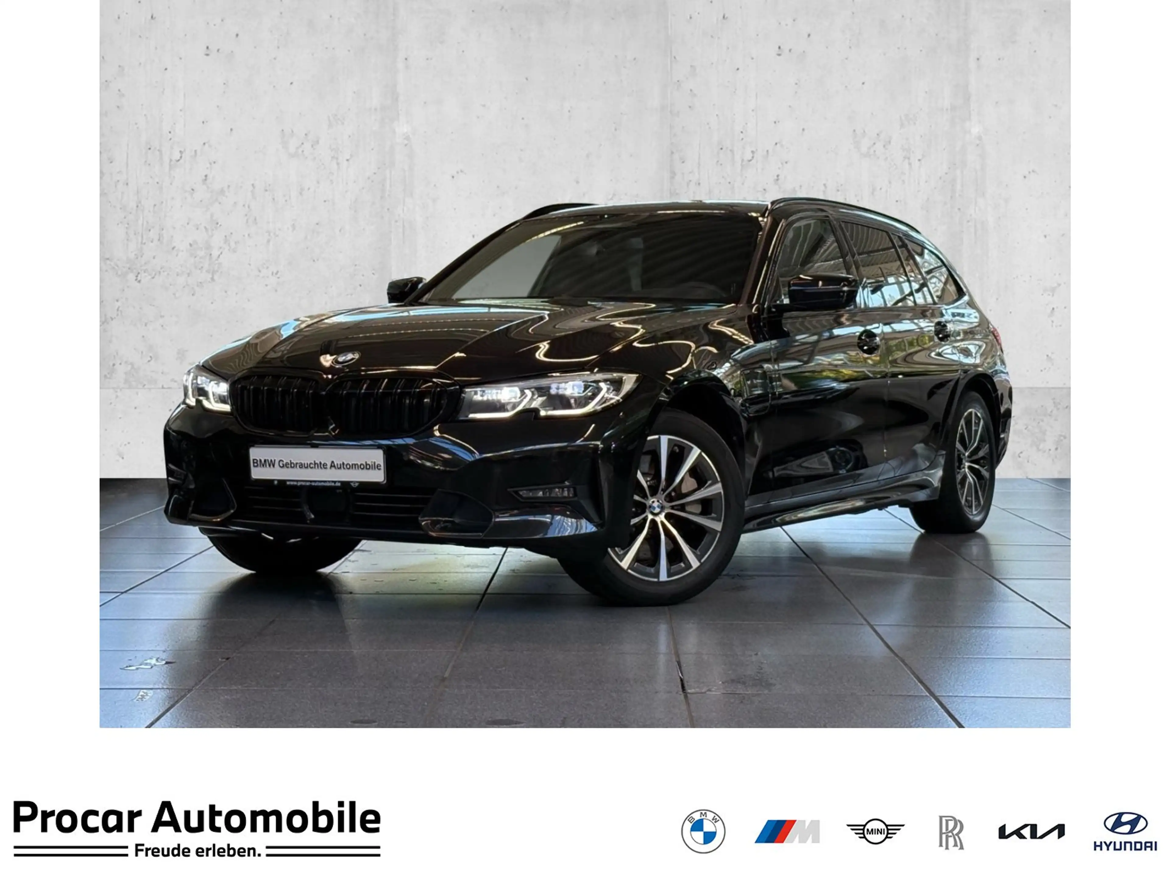 BMW 330 e Sport Line DA Prof Laser PA HuD Pano HiFi