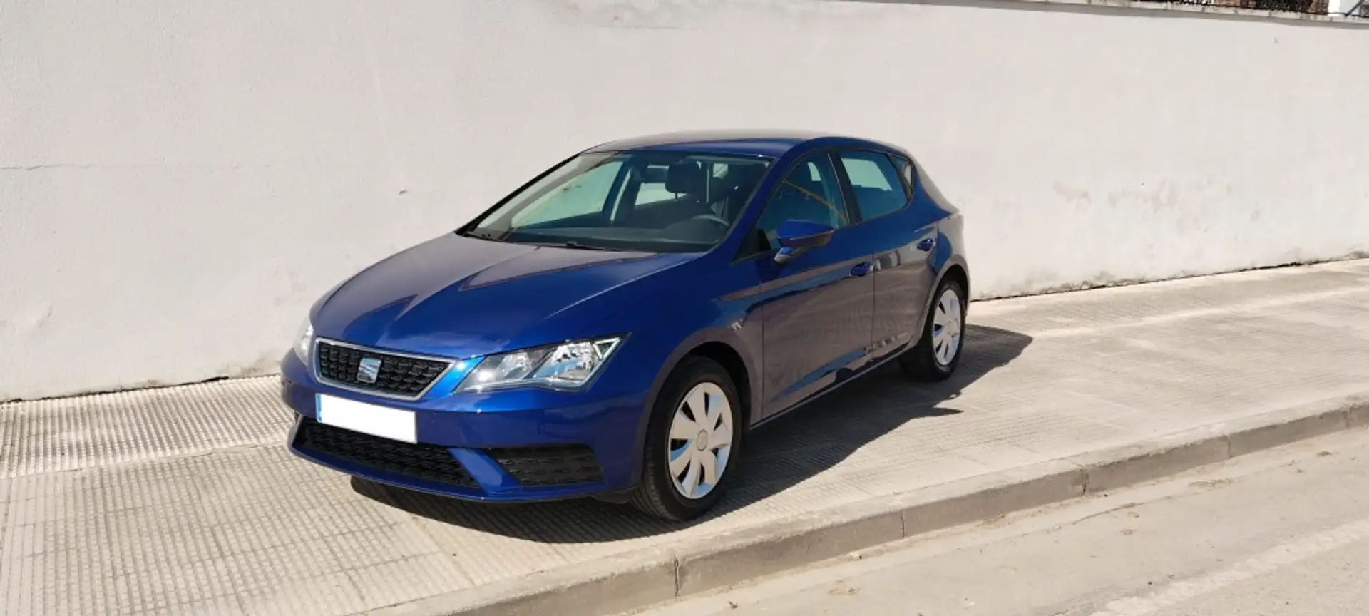 SEAT Leon 1.2 TSI S&S Reference 110 Azul - 1