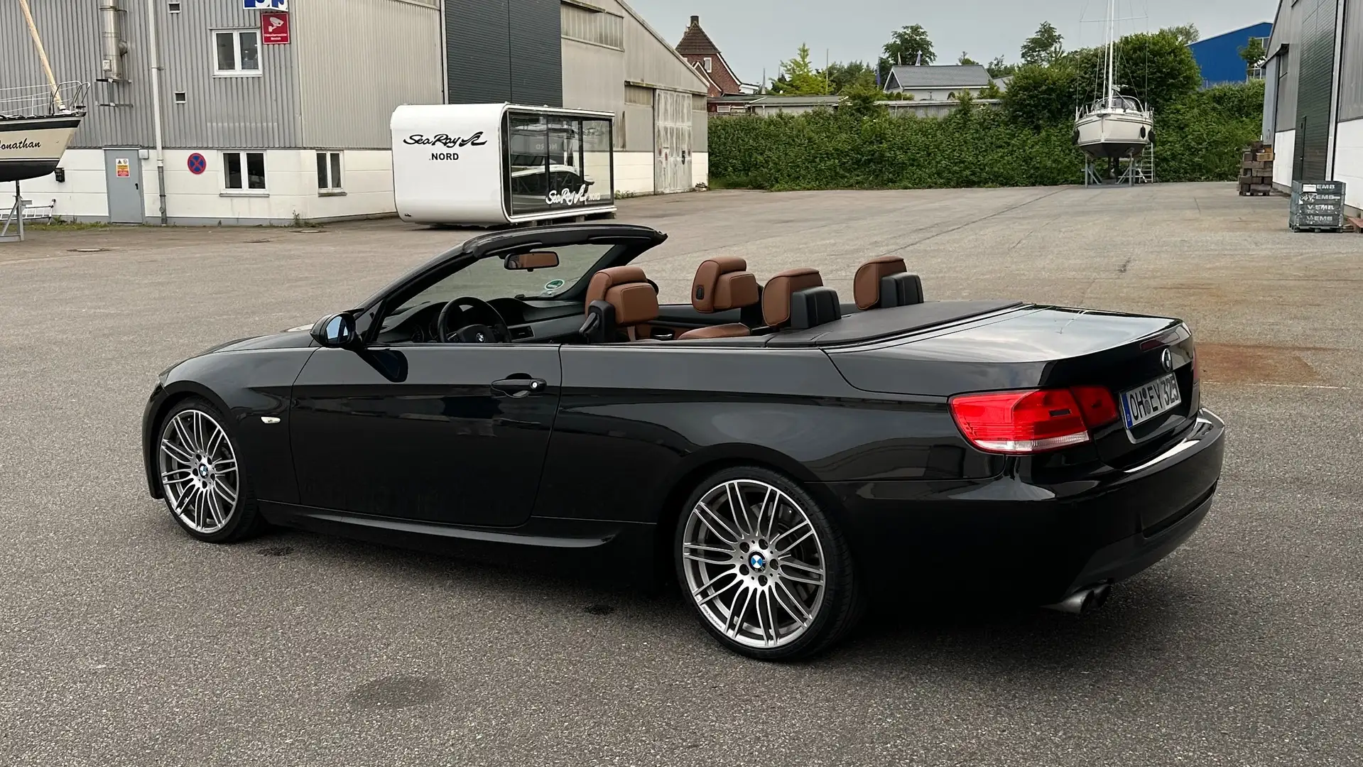 BMW 325 325d DPF Cabrio Schwarz - 2