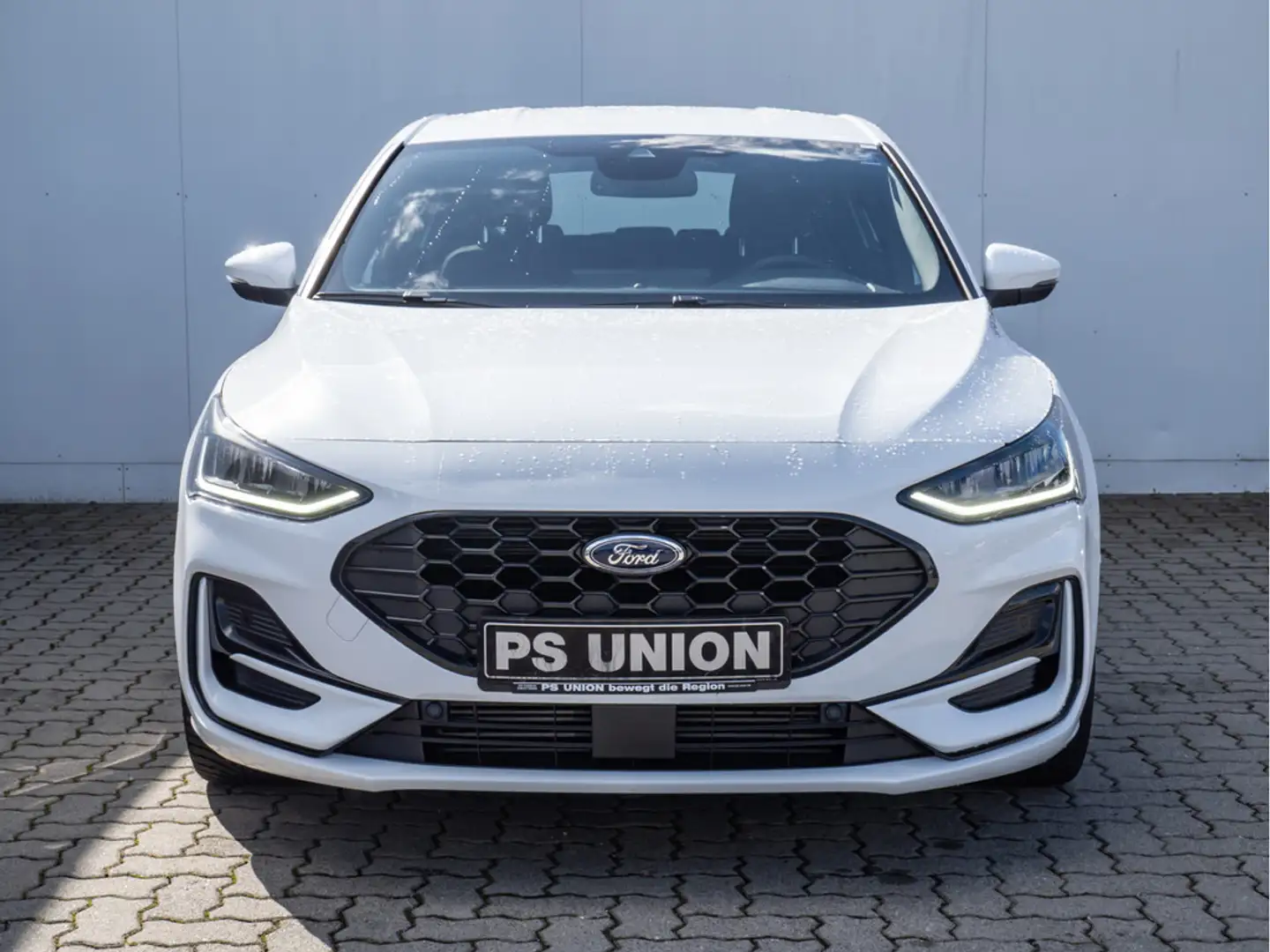 Ford Focus St Line 1.0L 125PS Allwetterbereifung Weiß - 2