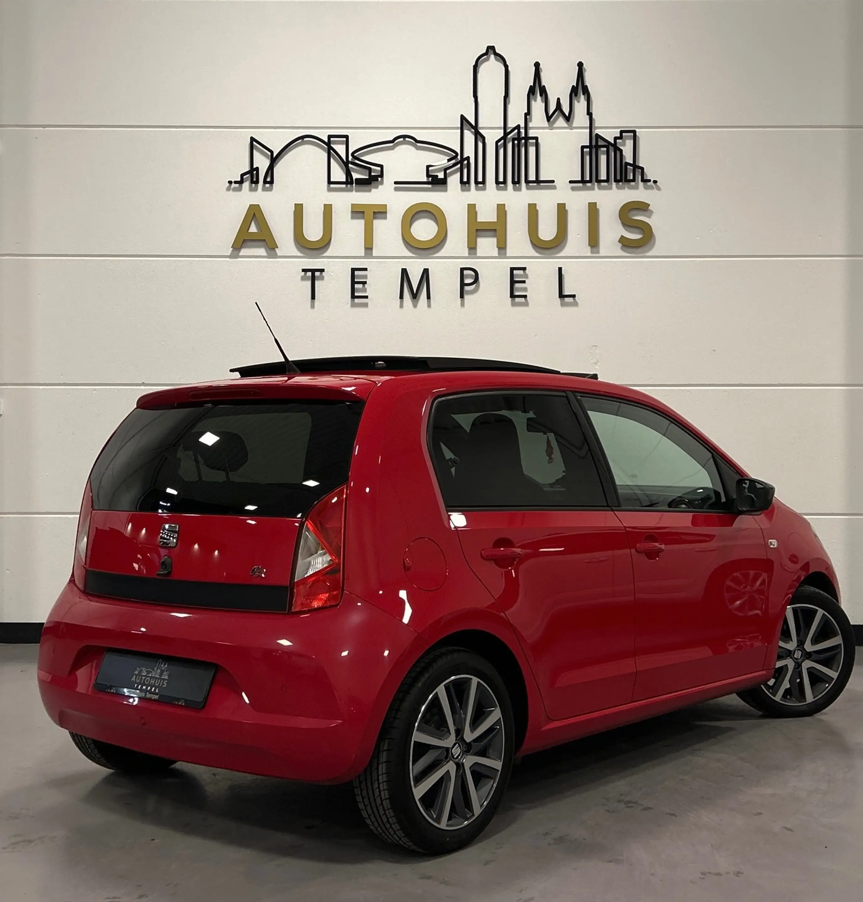 SEAT Mii 1.0 FR Connect Nap Automaat Fr Line Pdc Panoramada — photo 2
