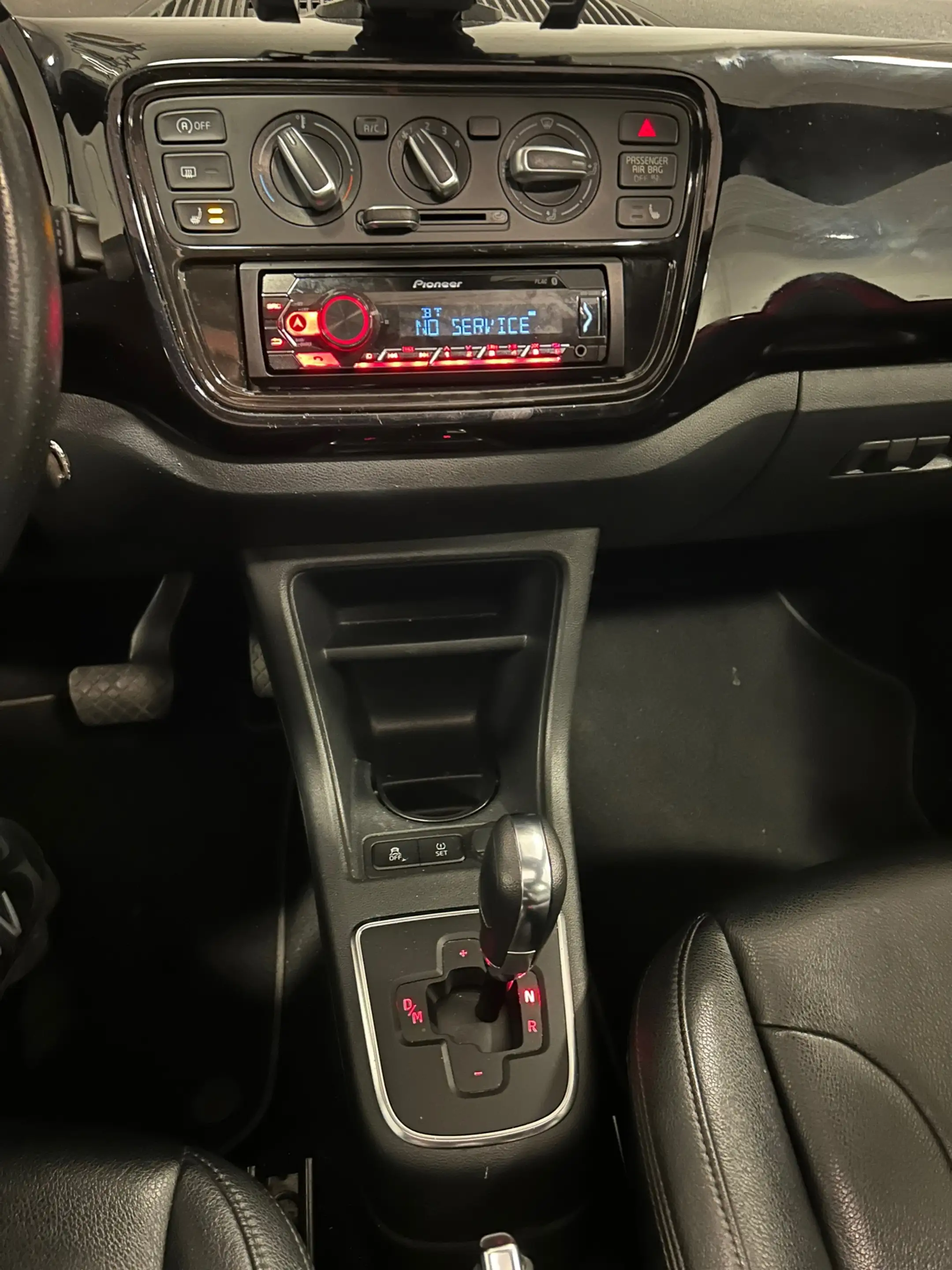 SEAT Mii 1.0 FR Connect Nap Automaat Fr Line Pdc Panoramada — photo 12