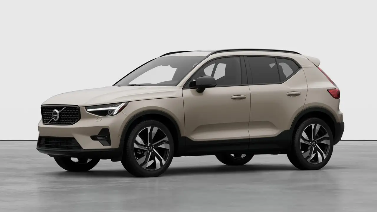 2026 Volvo XC40