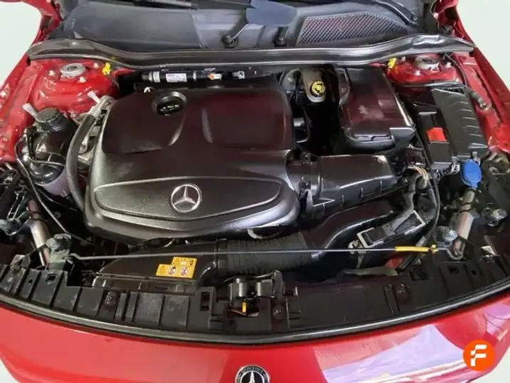Mercedes-Benz GLA 180 X156 2019, foto 25