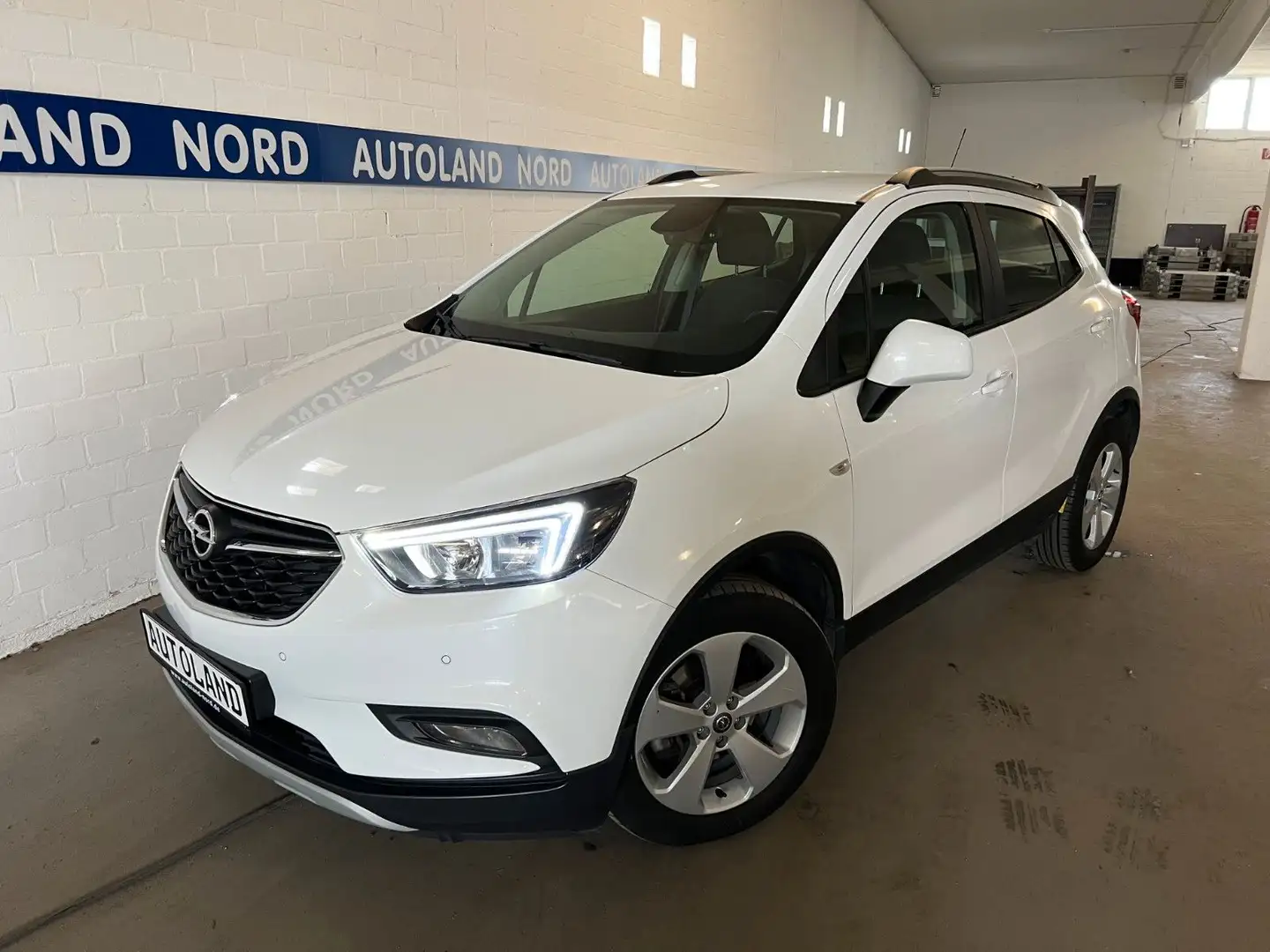 Opel Mokka X 1.6CDTI 4x4 Allrad*PDC*Tempo*vollService Weiß - 1