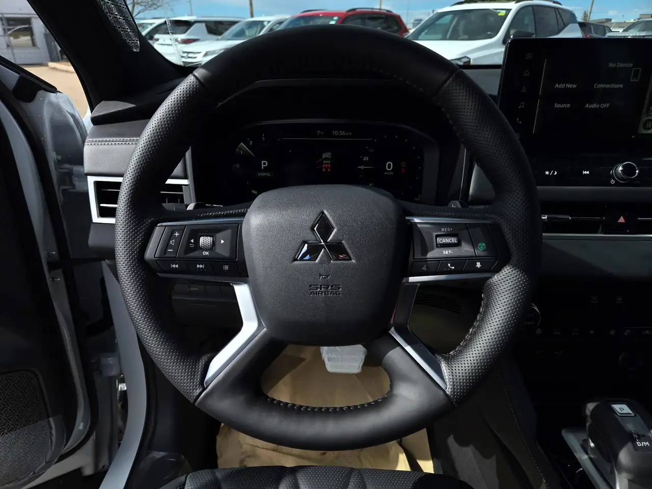 Mitsubishi Outlander снимка Mitsubishi Outlander