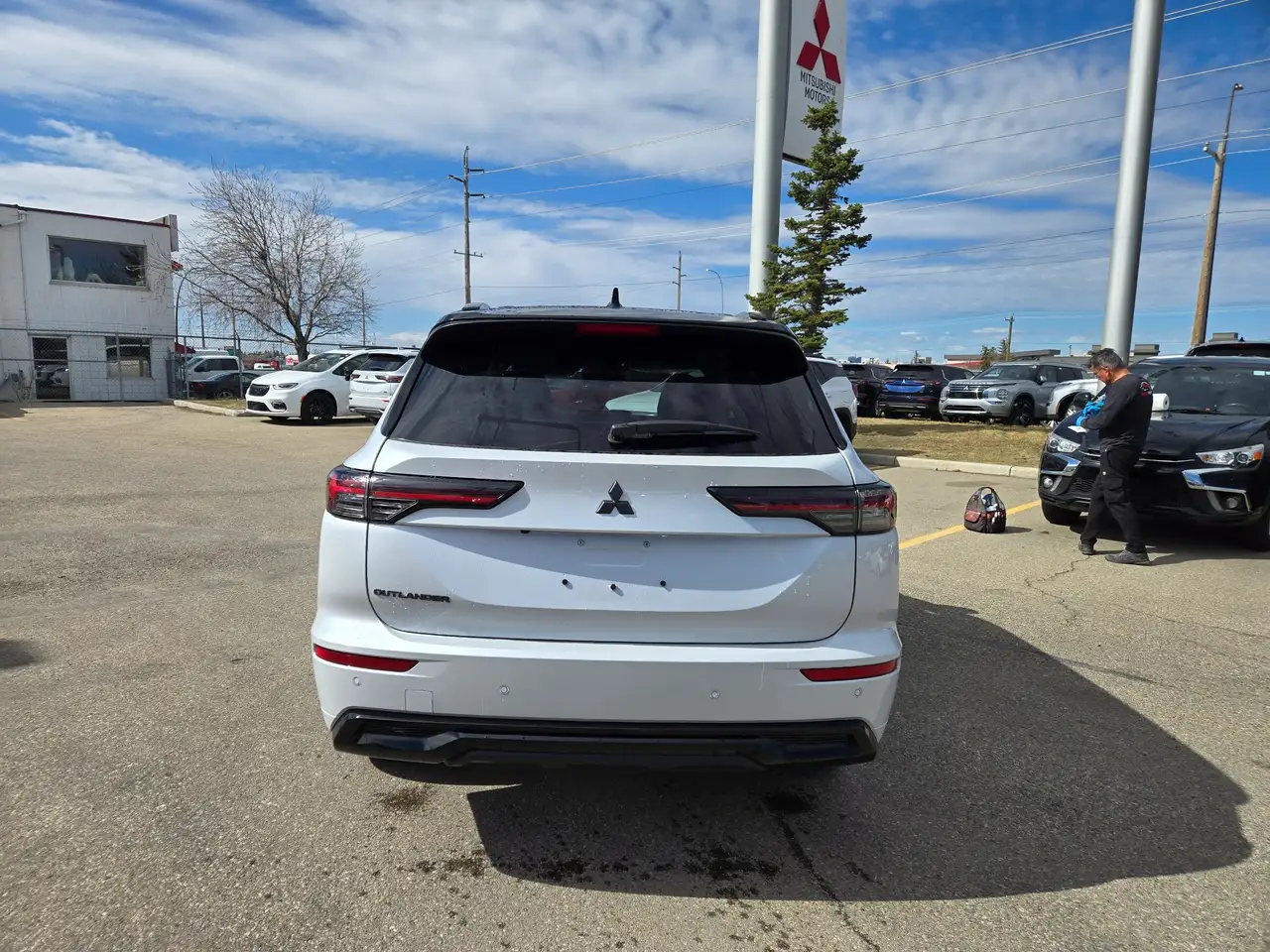 Mitsubishi Outlander снимка Mitsubishi Outlander