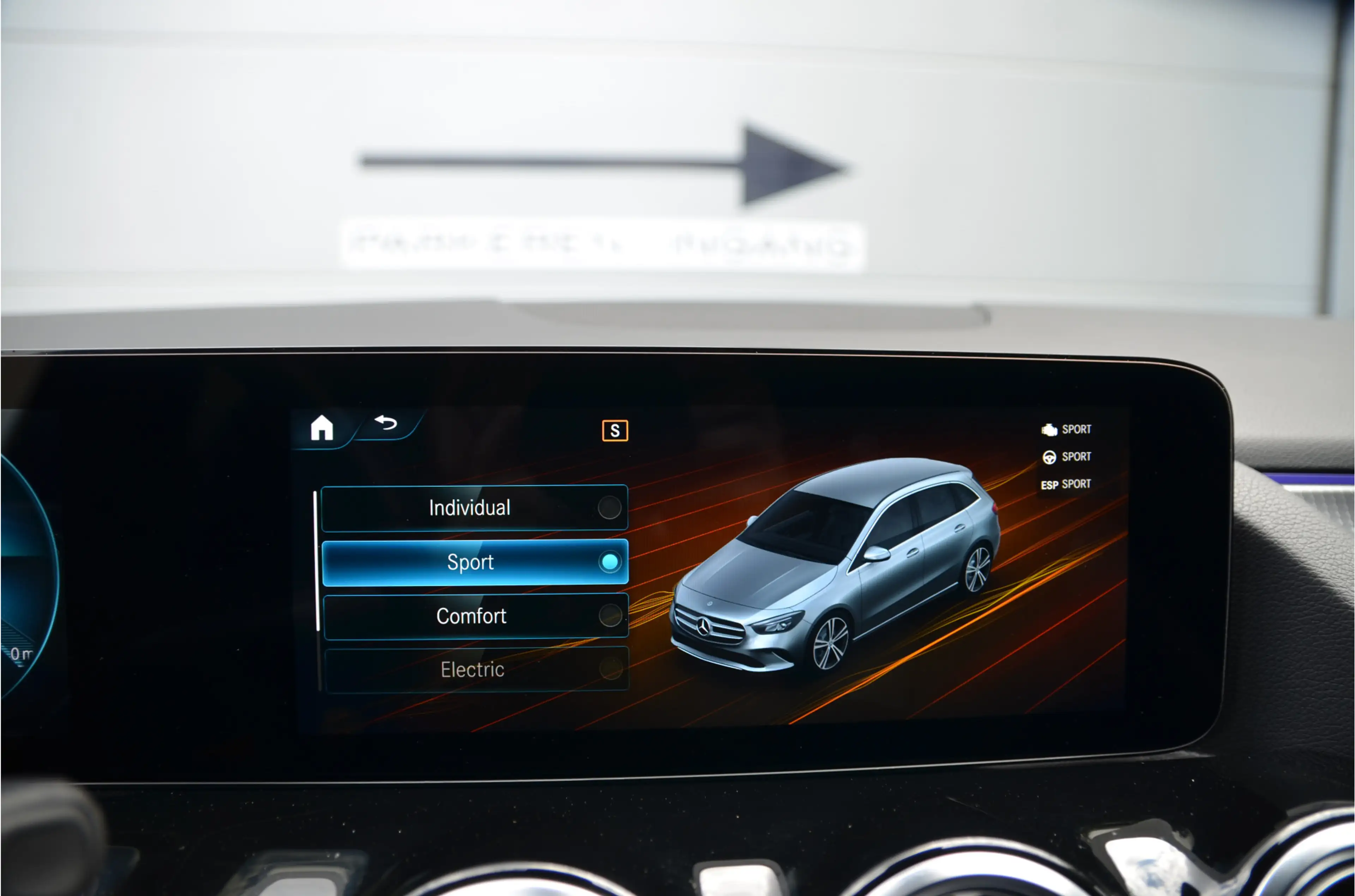 Mercedes-Benz B 250 e PHEV, groot scherm! — photo 21
