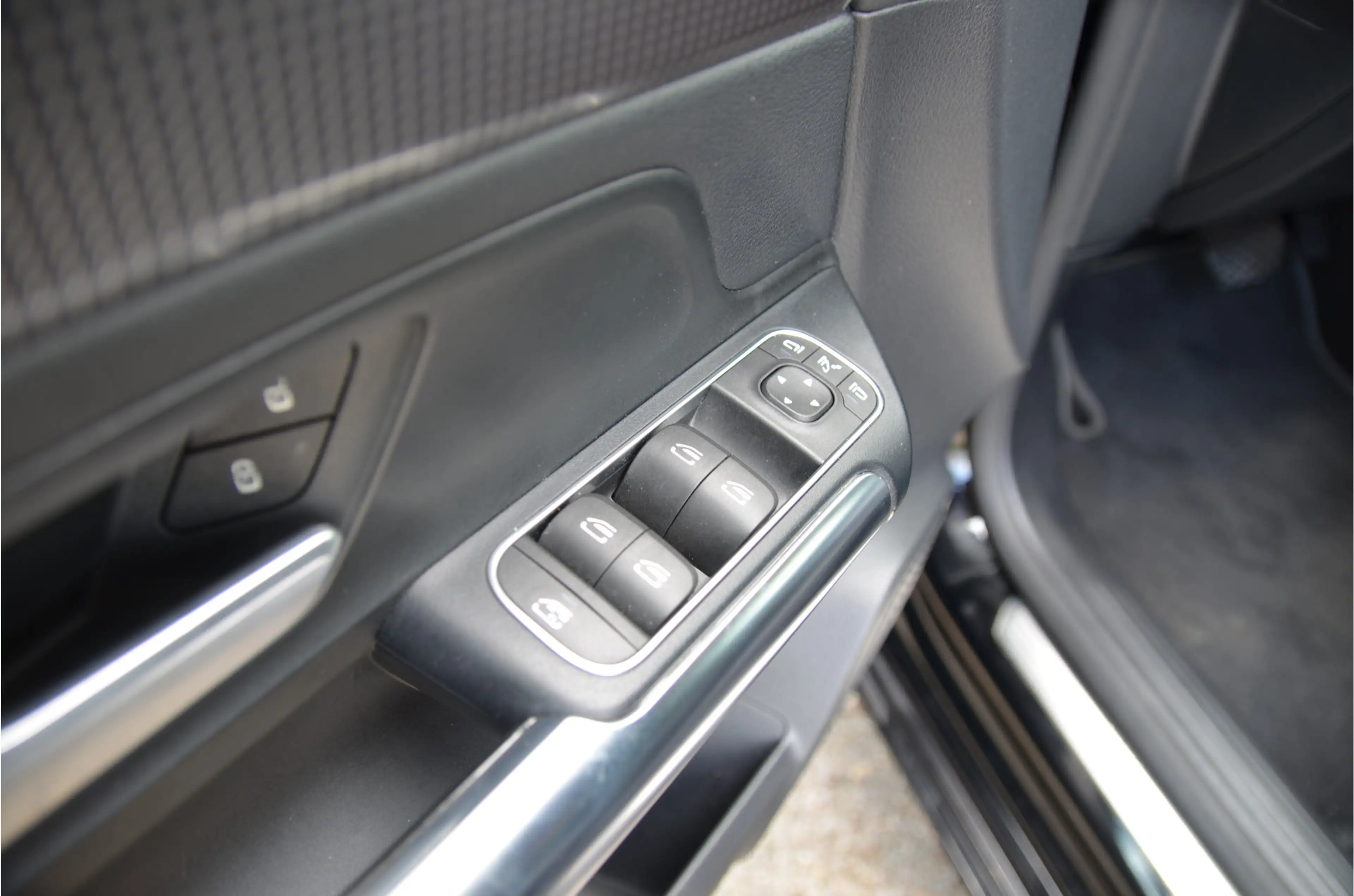 Mercedes-Benz B 250 e PHEV, groot scherm! — photo 28