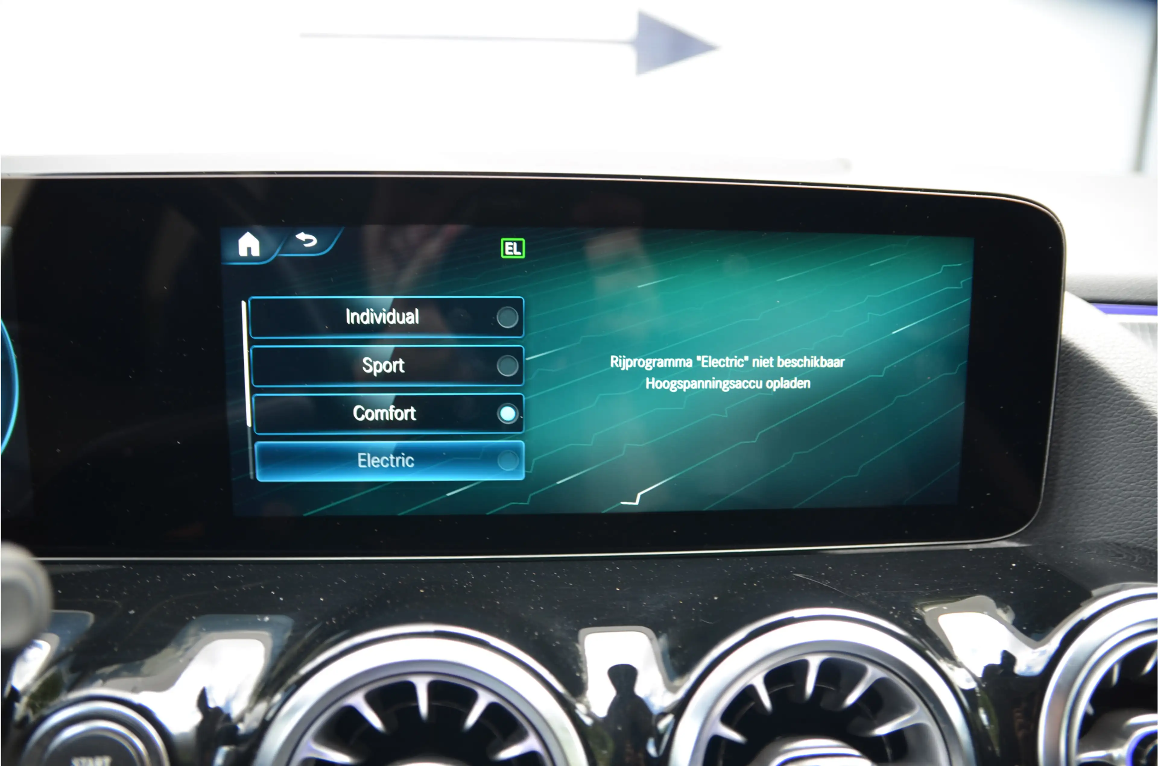 Mercedes-Benz B 250 e PHEV, groot scherm! — photo 22