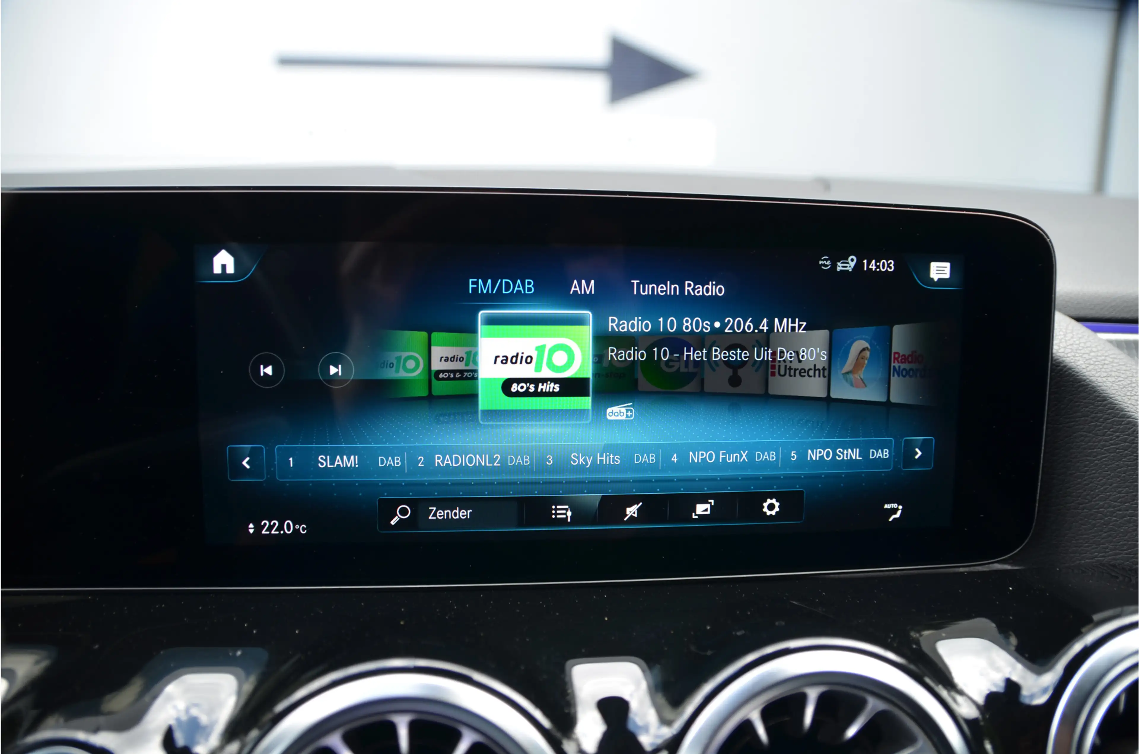 Mercedes-Benz B 250 e PHEV, groot scherm! — photo 24