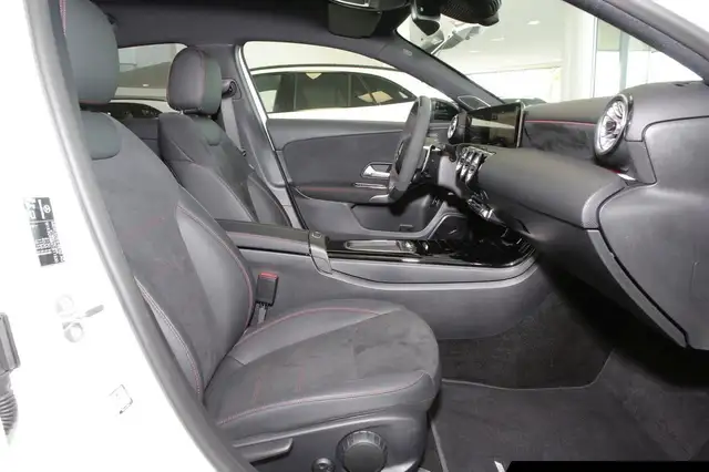 Mercedes-Benz A-Class view 6