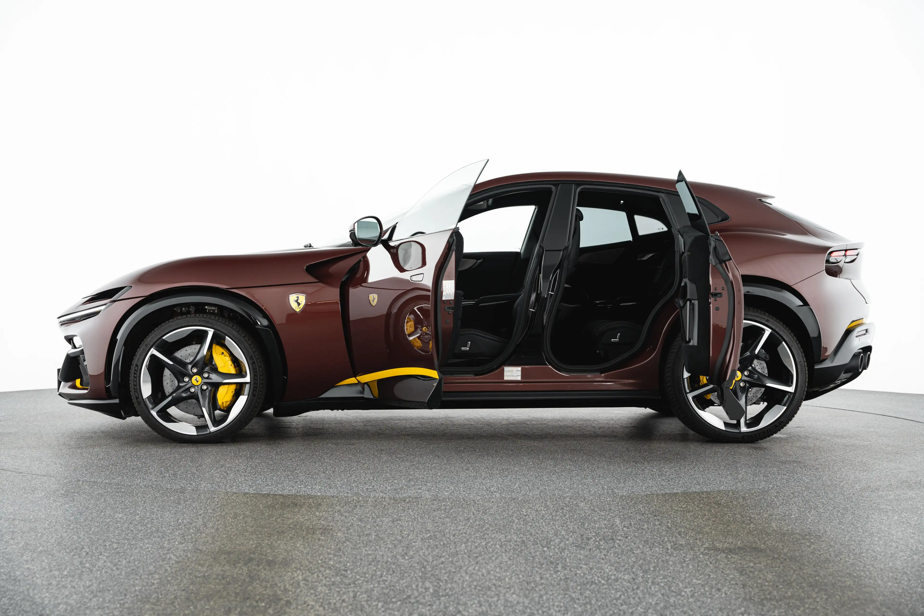 Ferrari Purosangue Purosangue — photo 8