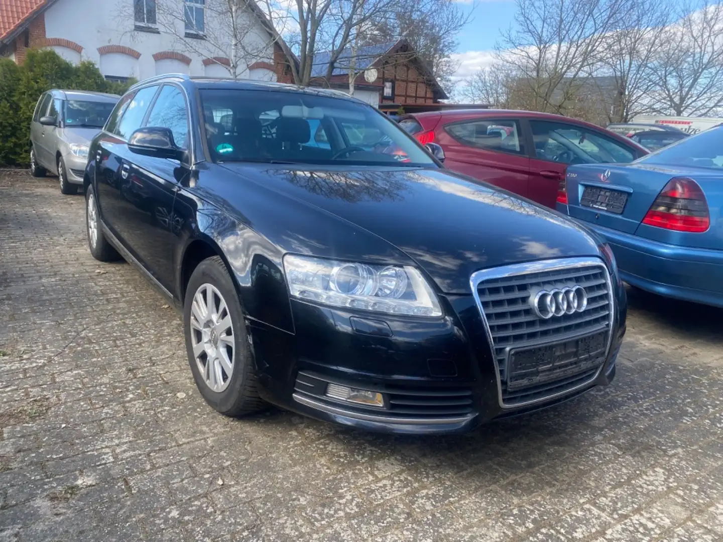 Audi A6 Avant 2.7 TDI Schwarz - 1