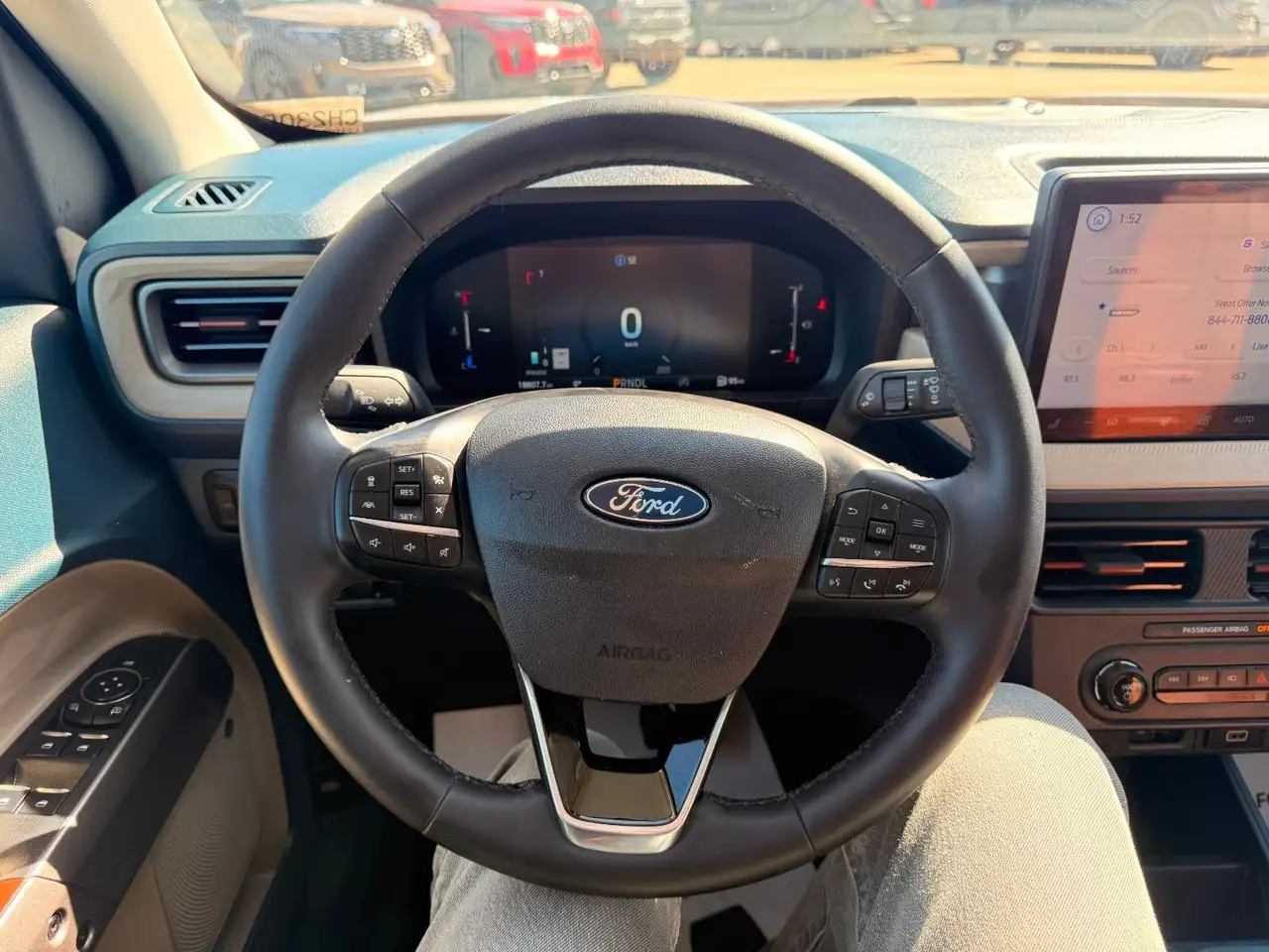 Ford Maverick снимка Ford Maverick