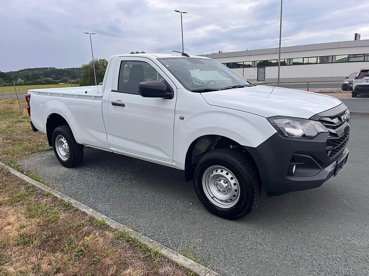 Isuzu D-Max D-MAX Single Cab L 4WD Aut. *neues Modell - kei... Weiß - 1