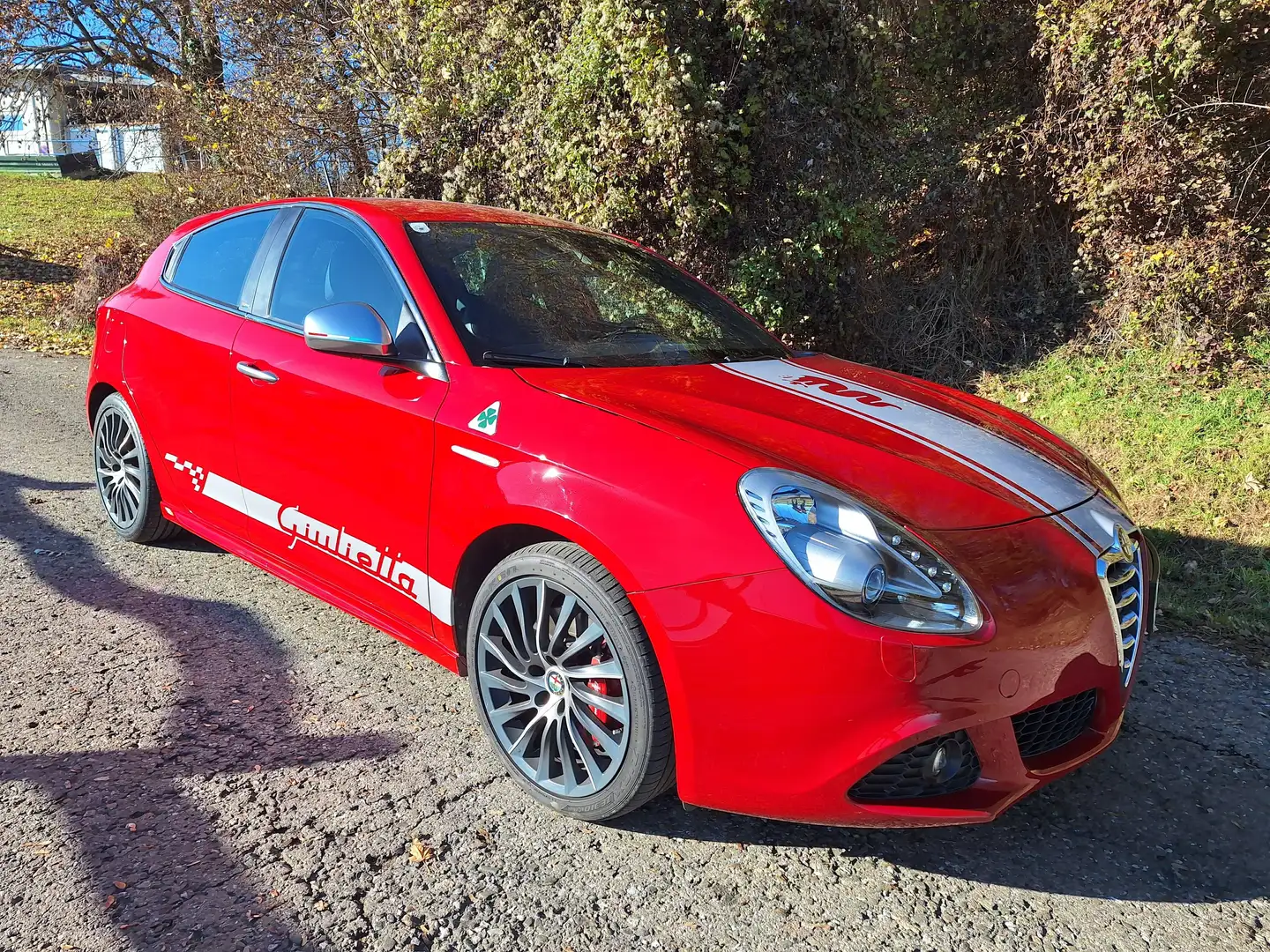 Alfa Romeo Giulietta Giulietta 1750 TBi Quadrifoglio Verde Verde Rot - 2
