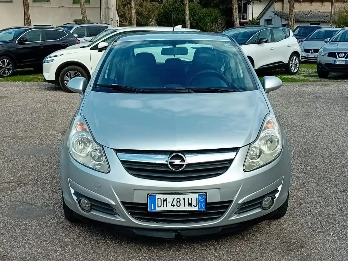Opel Corsa 5p 1.2 Cosmo Grau - 1