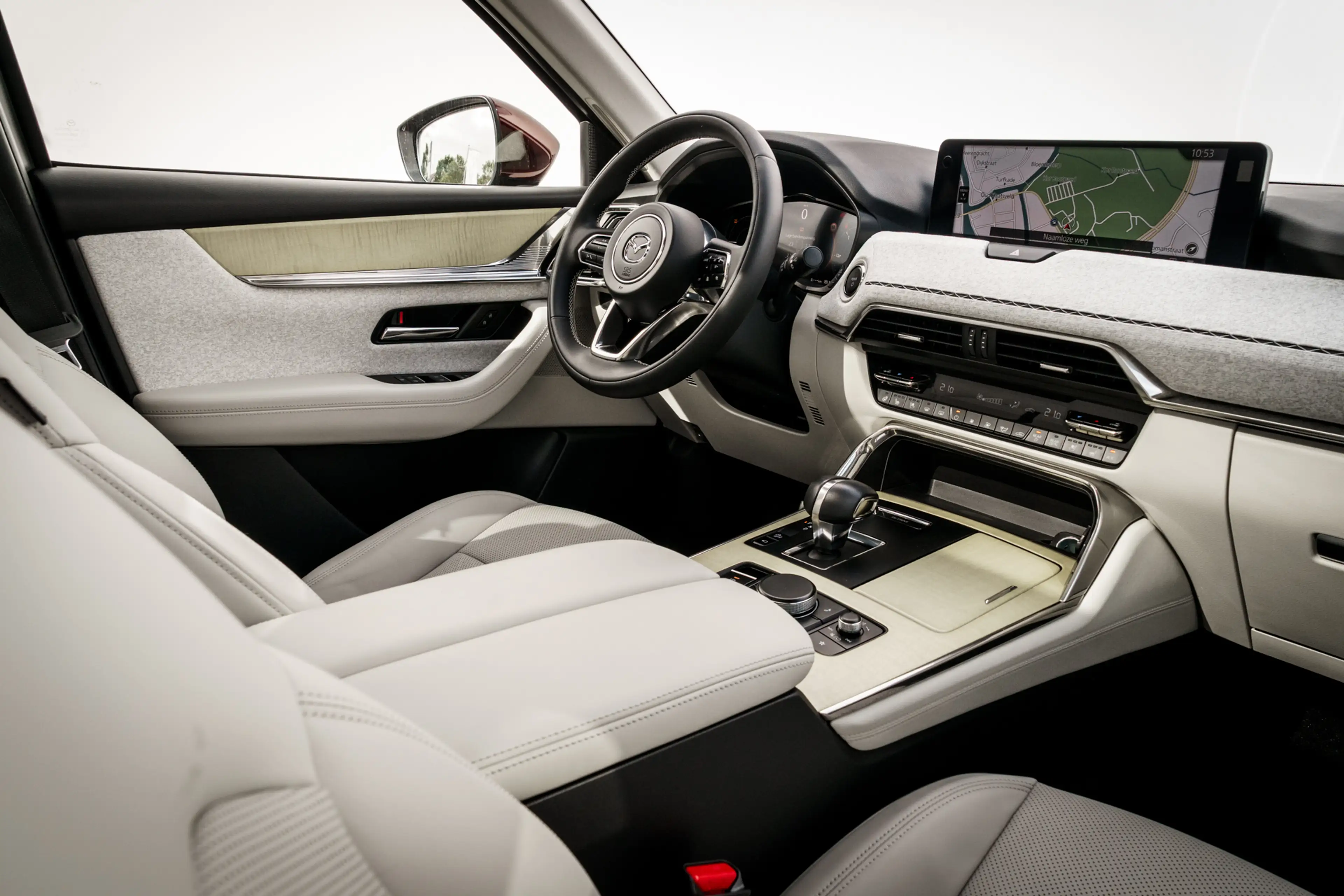 Mazda CX-80 2.5 e-SkyActiv PHEV 7 Persoons Takumi Plus I Panor — photo 3