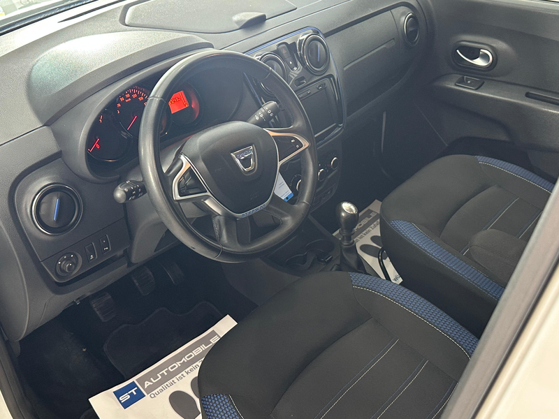 Dacia Lodgy 1.3 TCe Celebration // 1.BESITZ // 7-SITZER // — photo 15