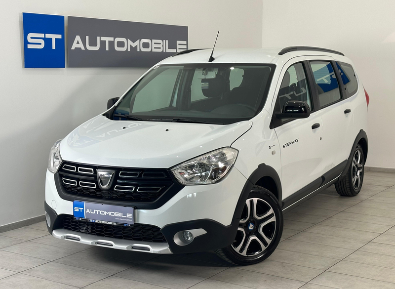 Dacia Lodgy 1.3 TCe Celebration // 1.BESITZ // 7-SITZER //