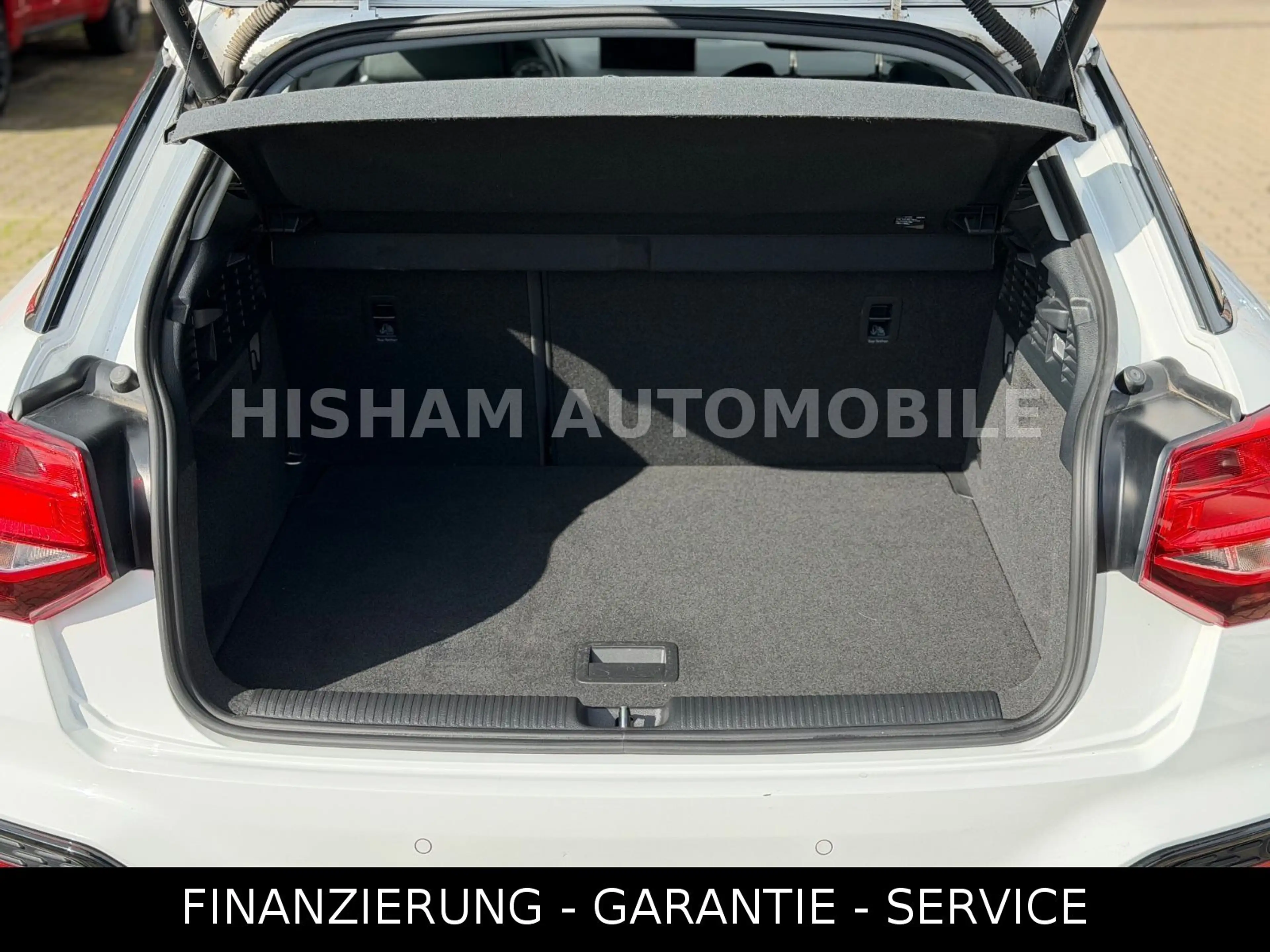 Audi Q2 30TDI ADVANCED/ACC/KAM/SPUR/AHK/SHZ/LED/TEMP — photo 14