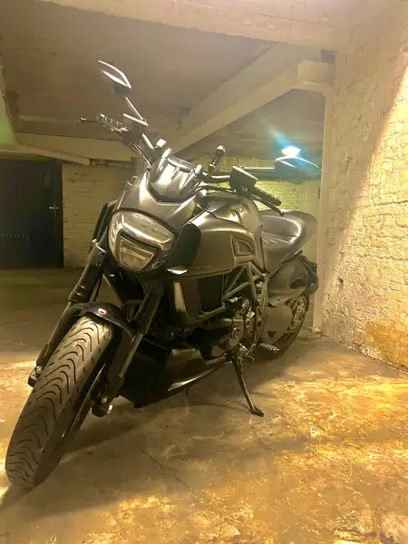 Ducati Diavel - foto 2