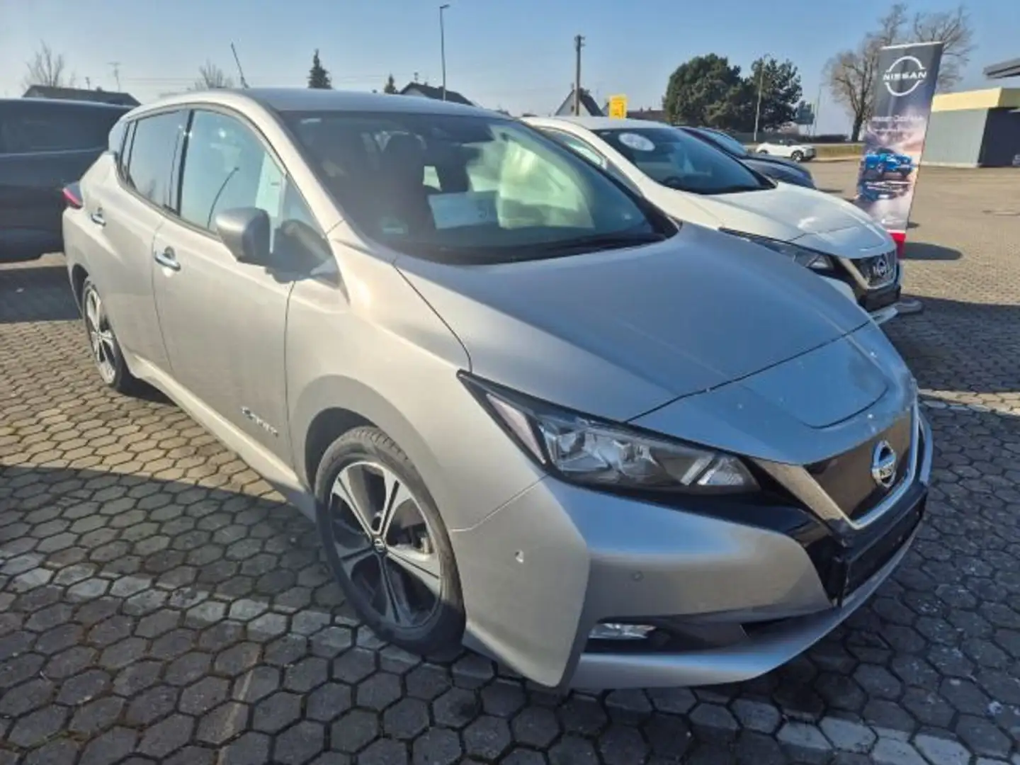 Nissan Leaf Tekna Pro Pilot Bose® Stříbrná - 2