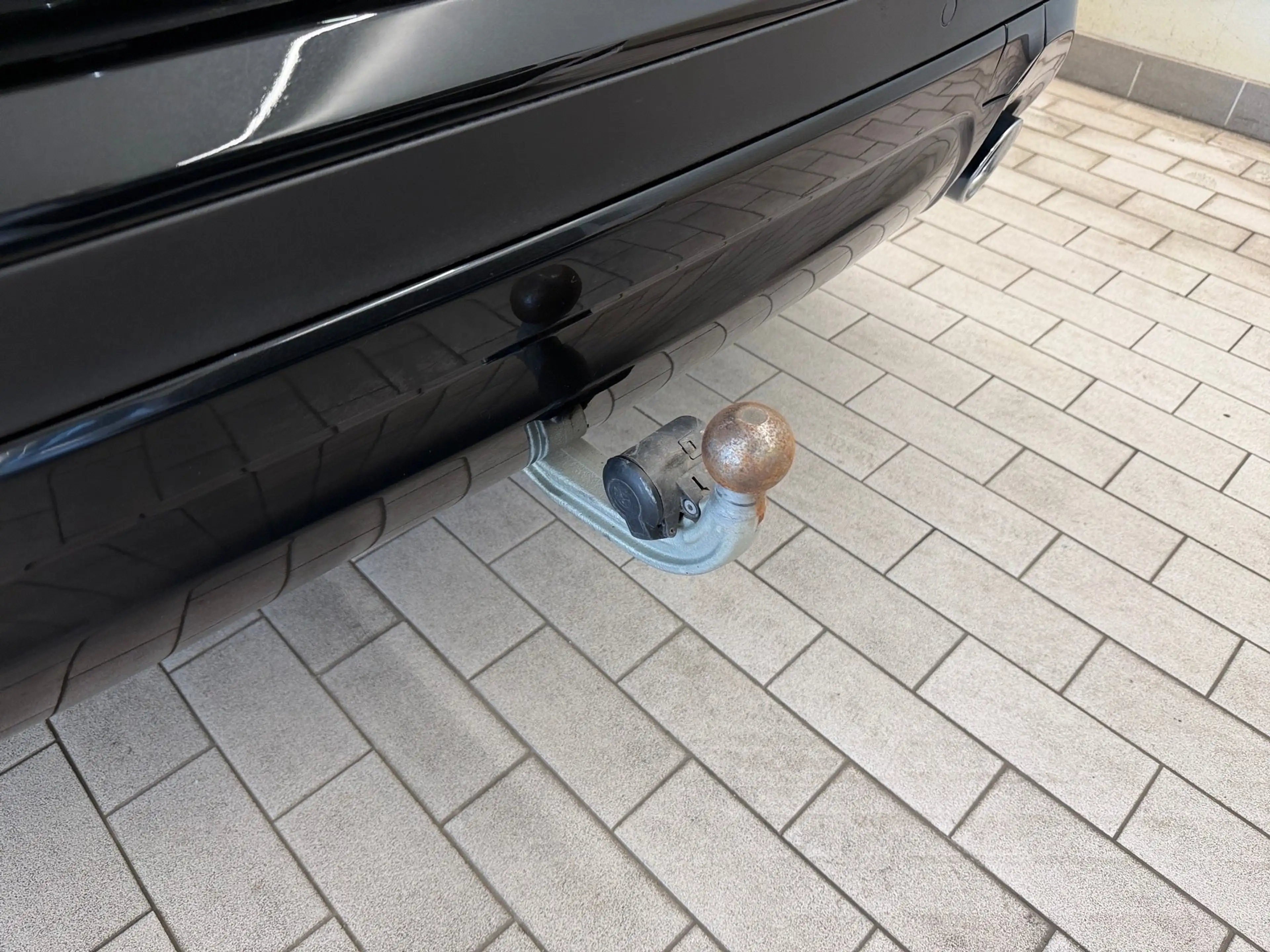 BMW X3 xDrive20i — photo 12