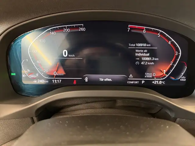 BMW X3 view 4