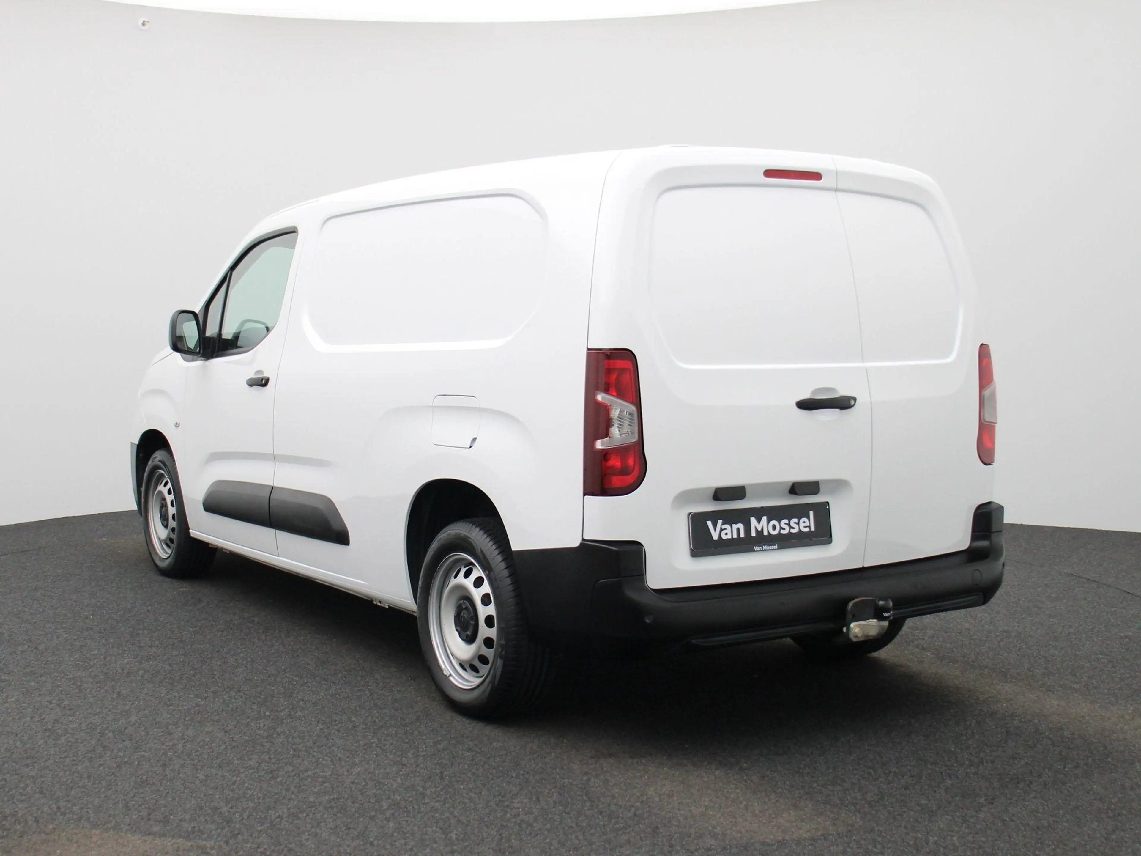 Opel Combo 1.5 Turbo 75kW L2H1 Edition | PDC A | Bluetooth | — photo 2