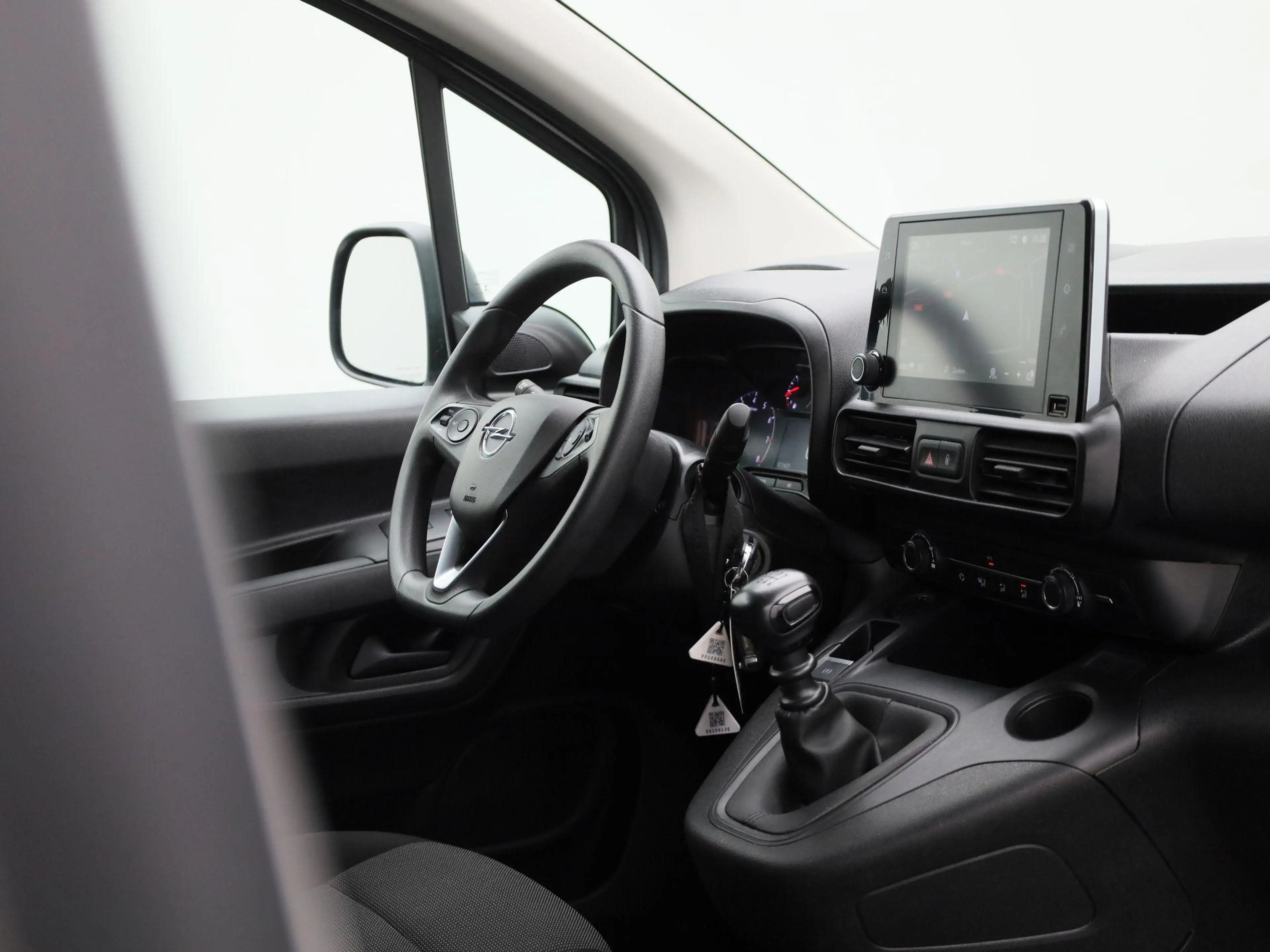 Opel Combo 1.5 Turbo 75kW L2H1 Edition | PDC A | Bluetooth | — photo 7