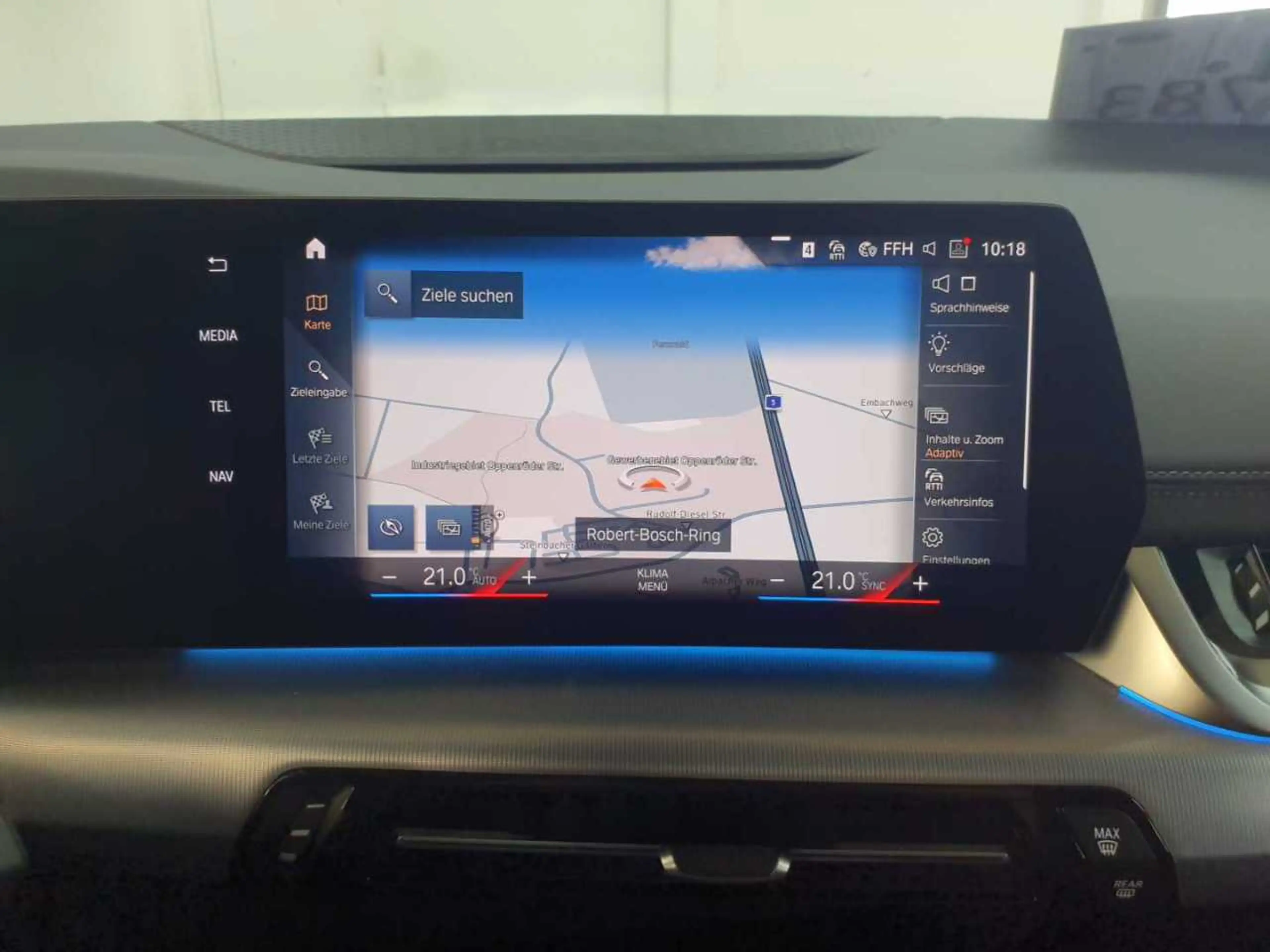 BMW 218 218d Active Tourer Aut. M Sport Navi Pano H&K — photo 13