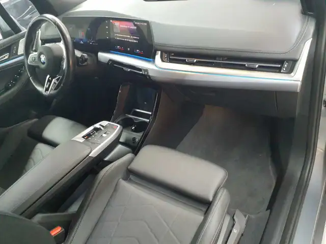 BMW 2 Series view 9