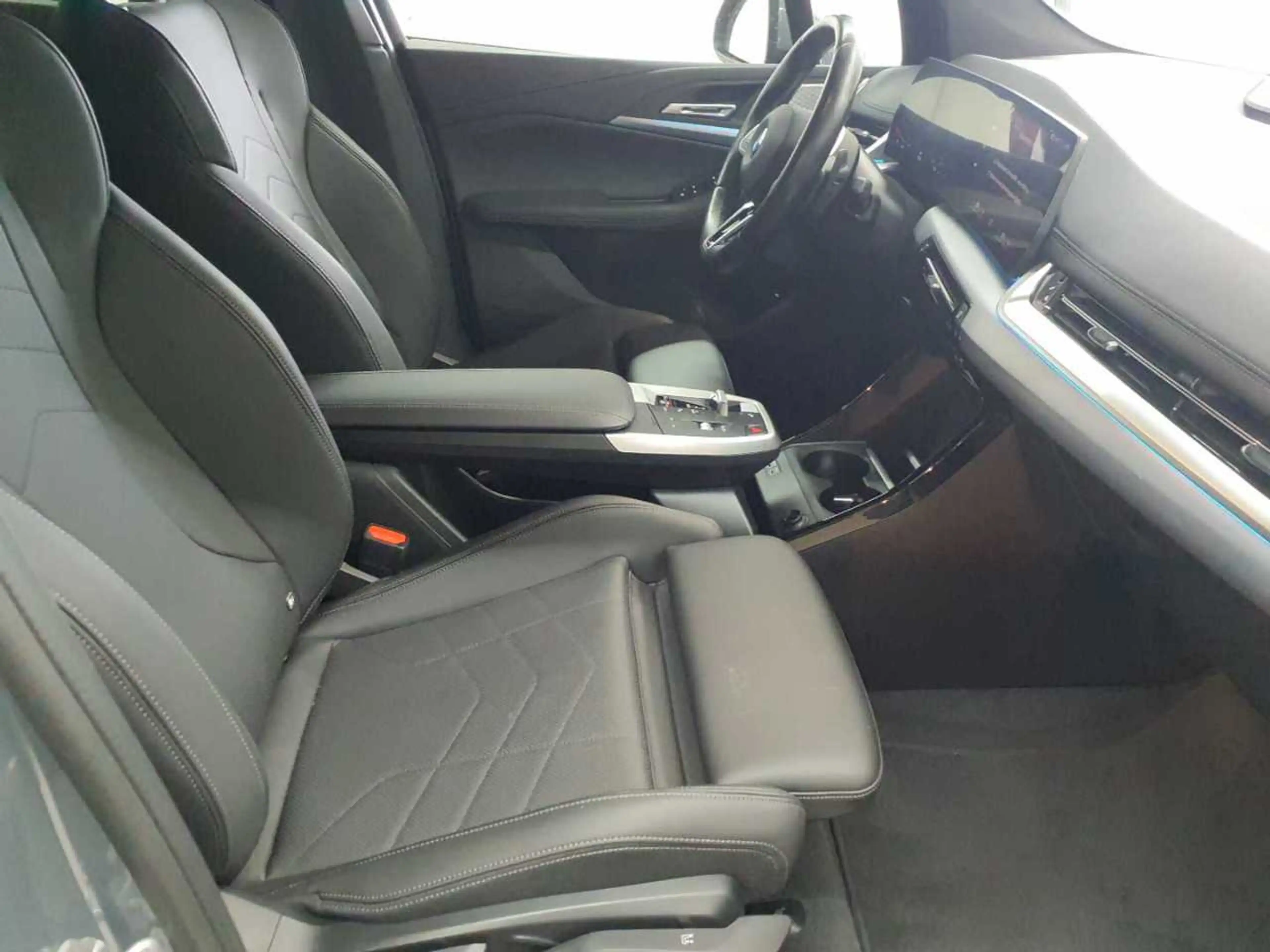 BMW 218 218d Active Tourer Aut. M Sport Navi Pano H&K — photo 8