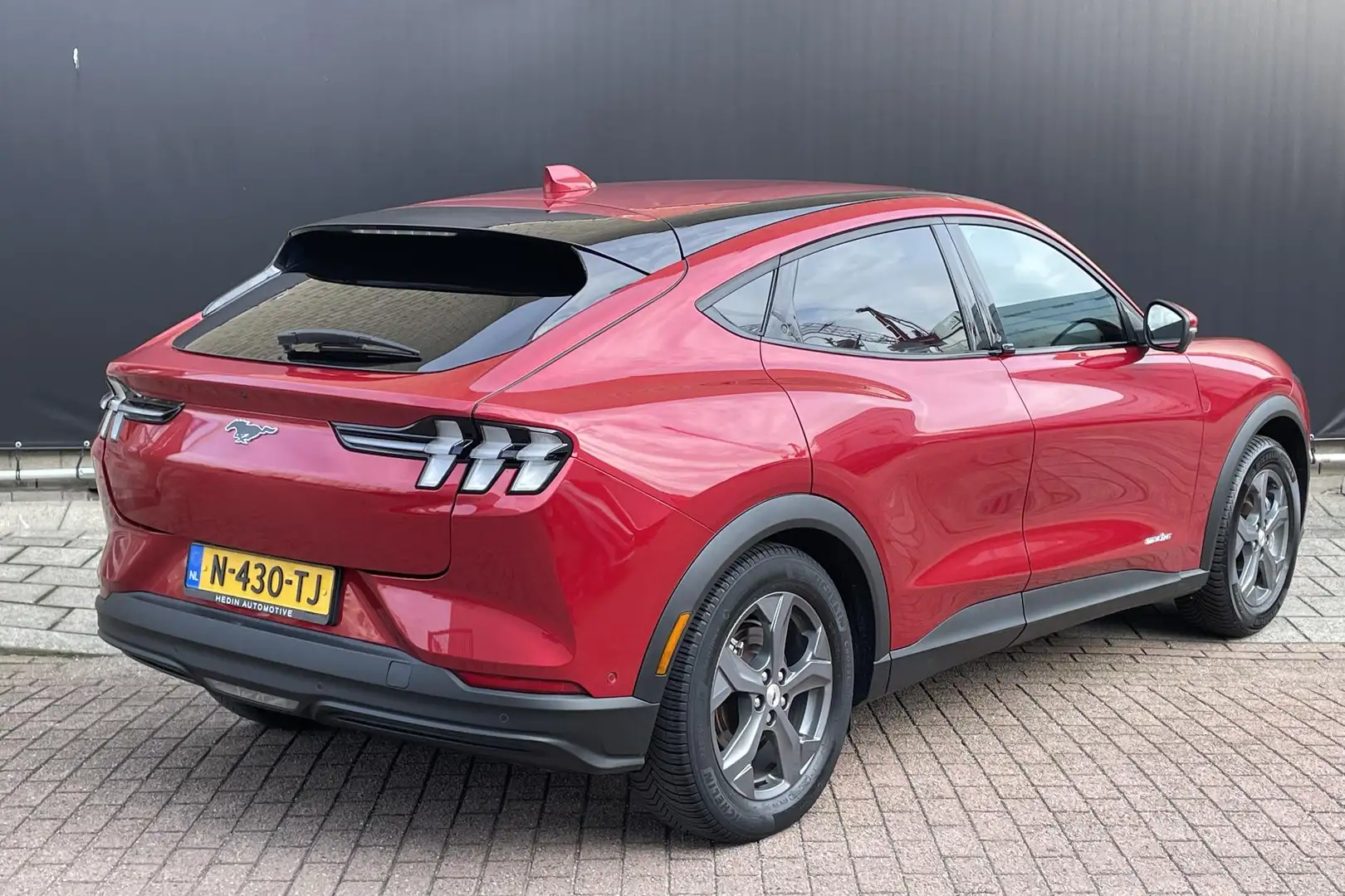 Ford Mustang Mach-E RWD 75 kWh | 360 Camera | Dodehoek Detectie | B&O Rouge - 2