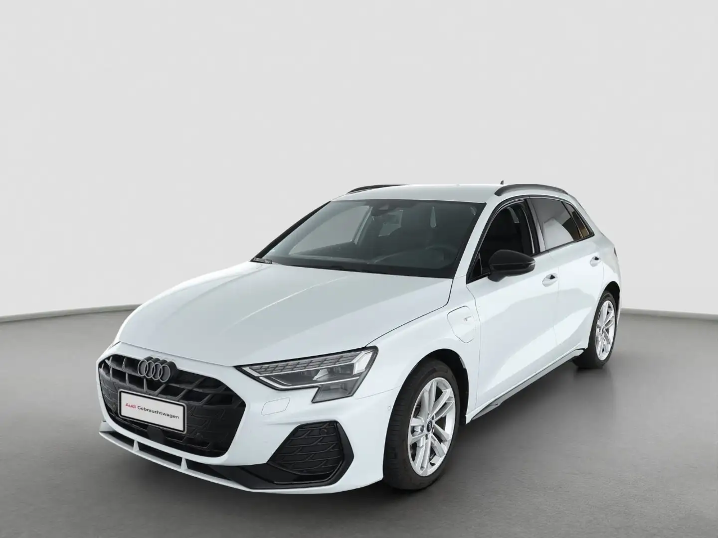 Audi A3 Sportback 40 TFSI e S line S tr Matrix HUD Weiß - 2