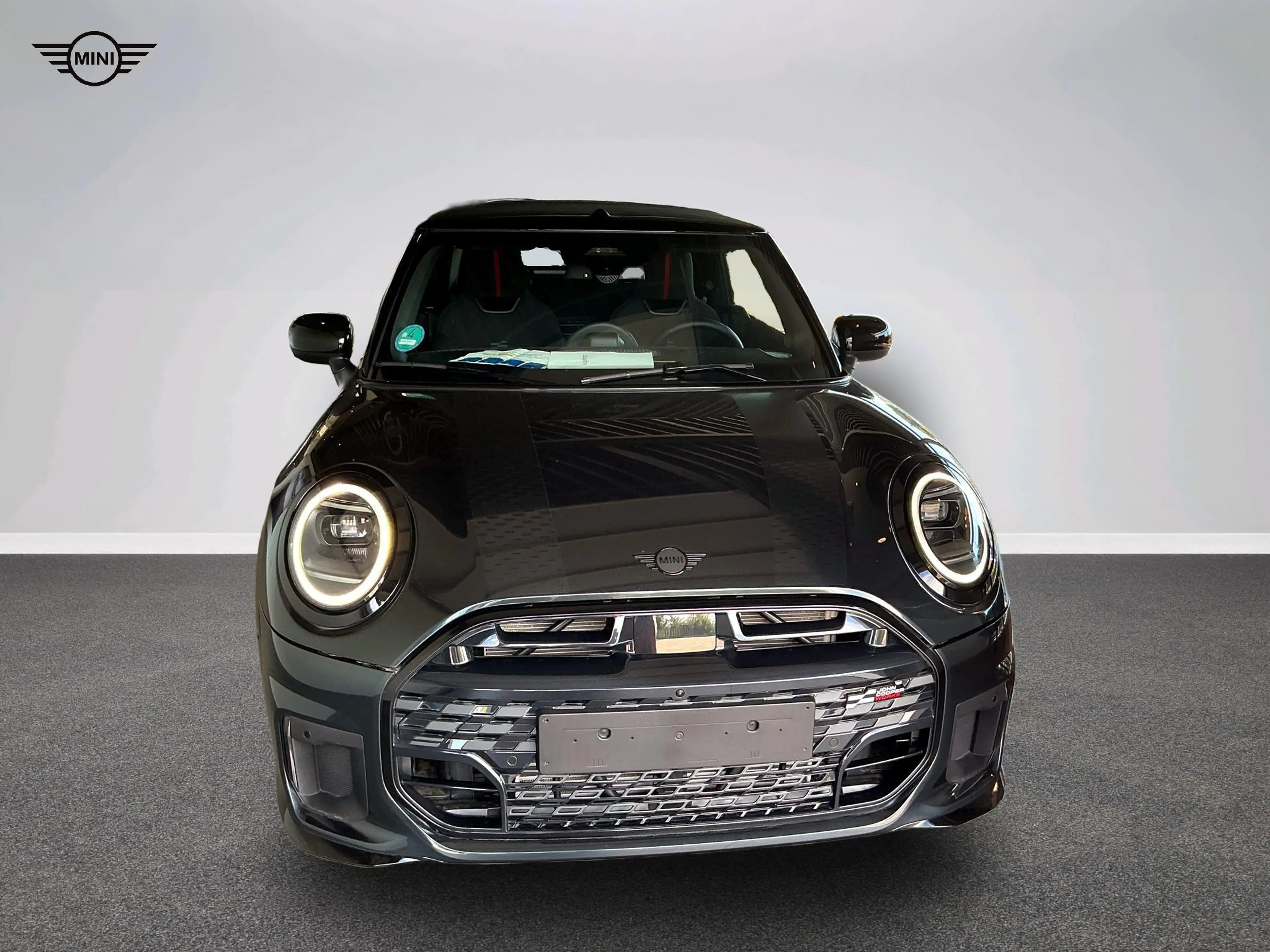 MINI Cooper S Cabrio John Cooper Works Trim — photo 15