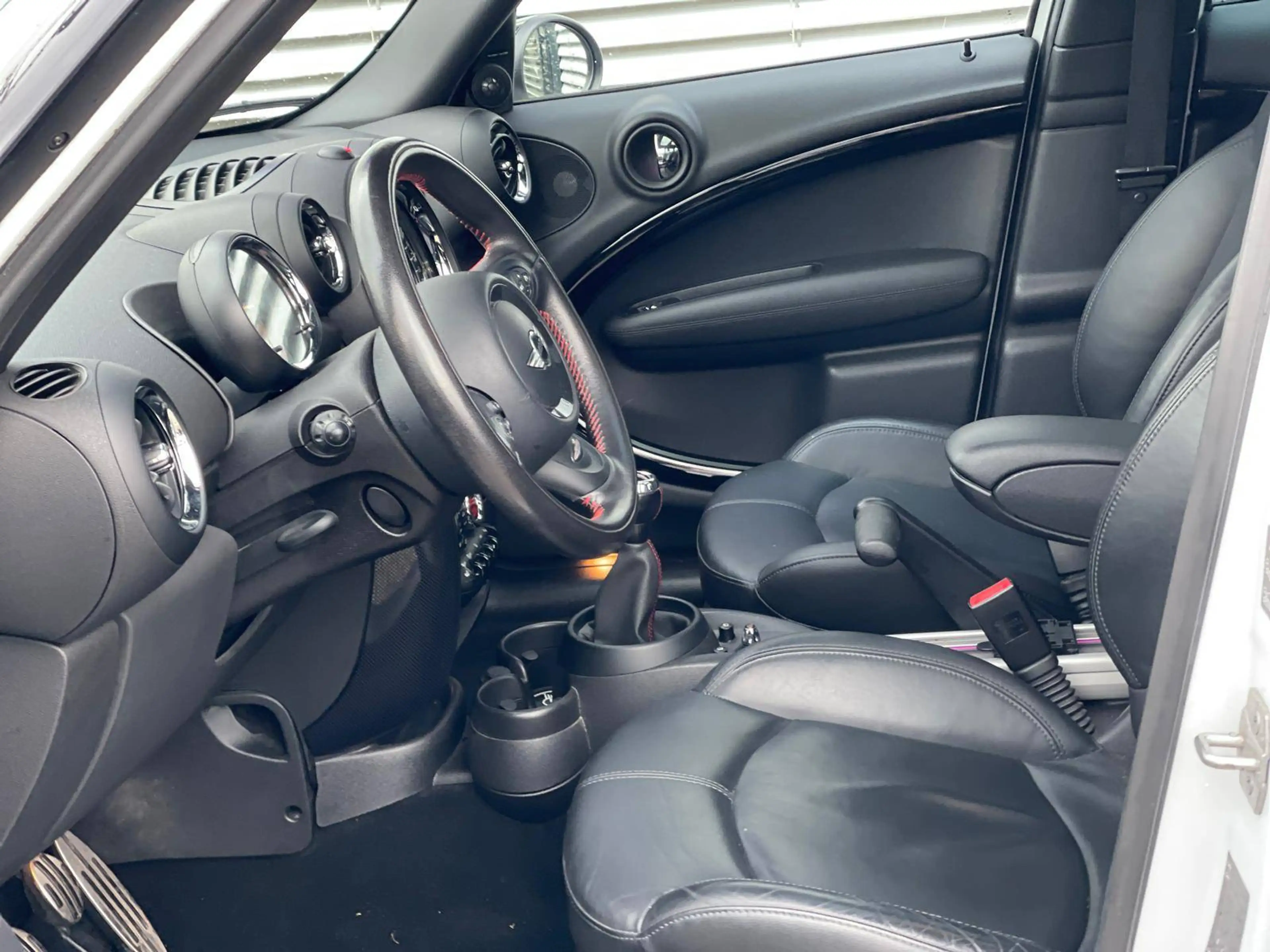 MINI Cooper SD Countryman Cooper SD All4/HARMANN-AKARDON — photo 12