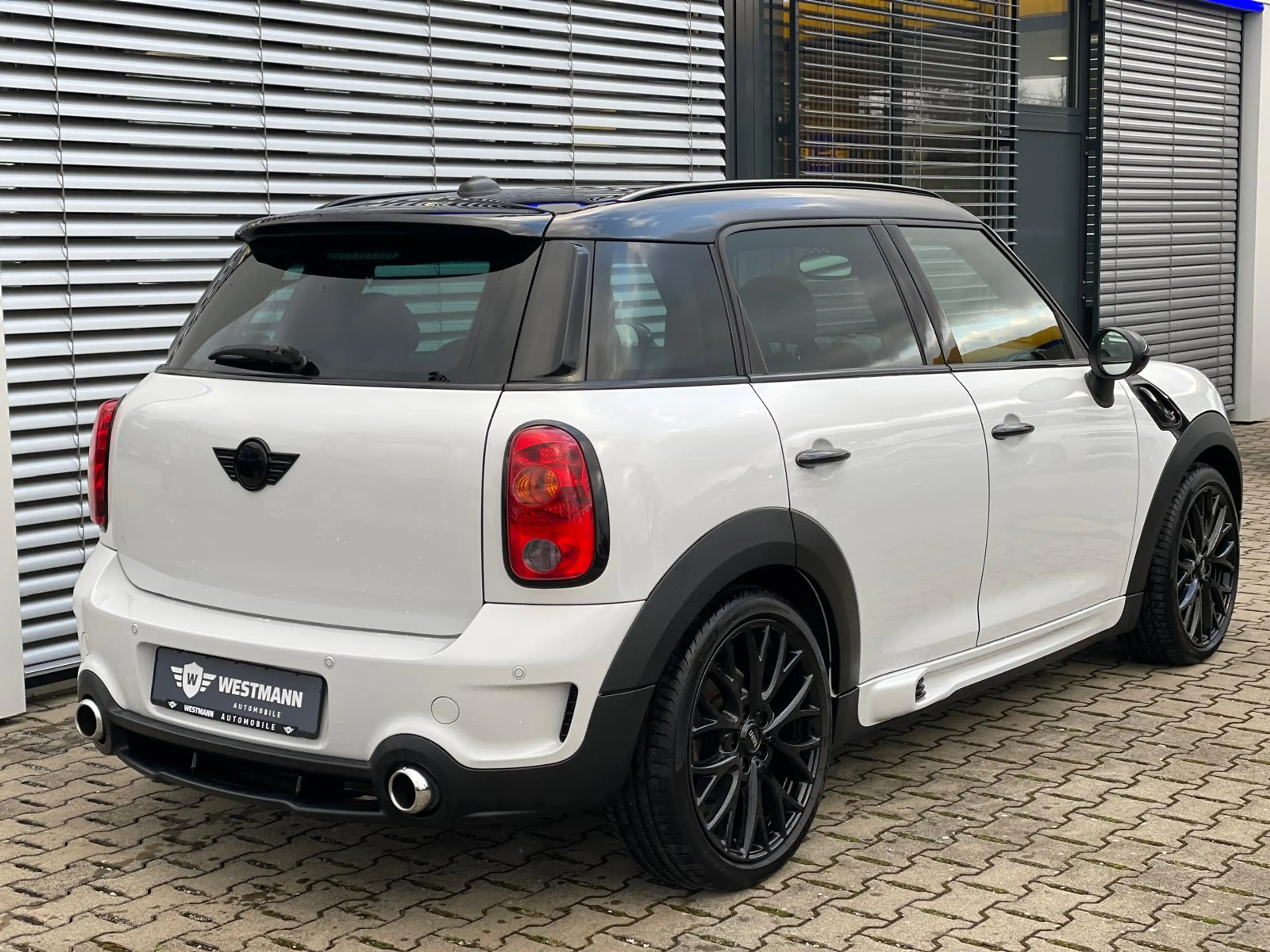 MINI Cooper SD Countryman Cooper SD All4/HARMANN-AKARDON — photo 3