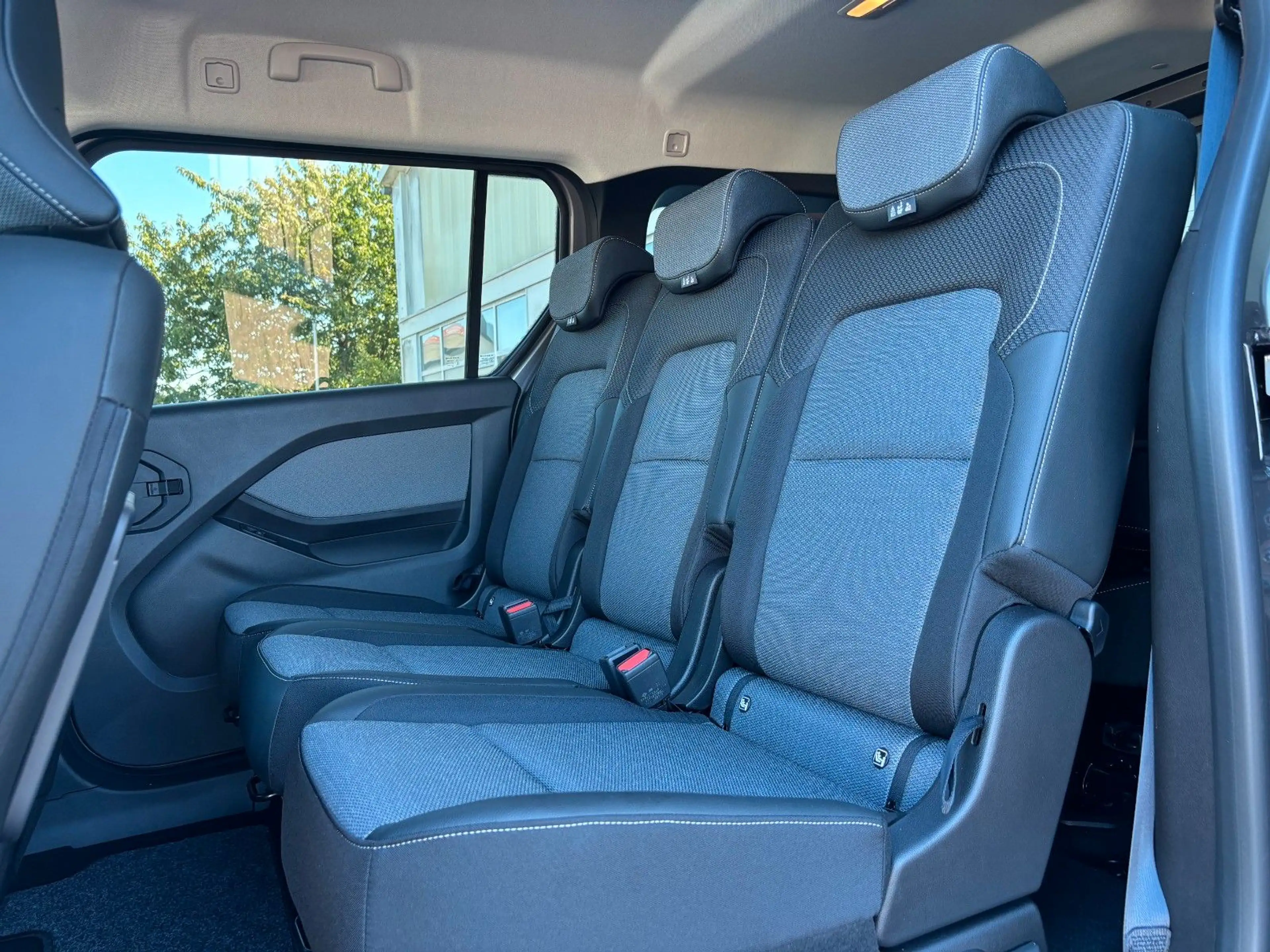 Renault Kangoo III Grand Techno — photo 15