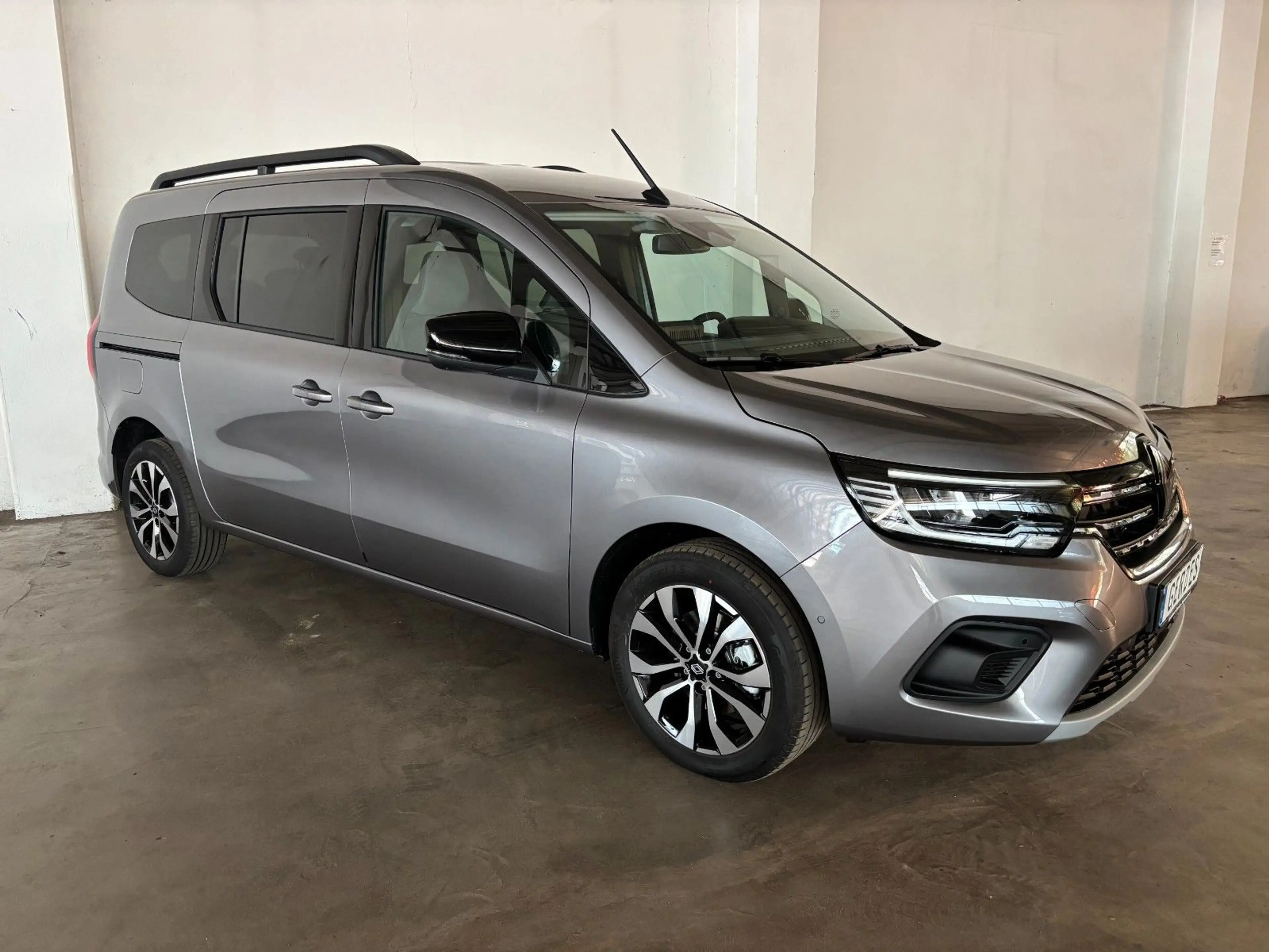 Renault Kangoo III Grand Techno — photo 6