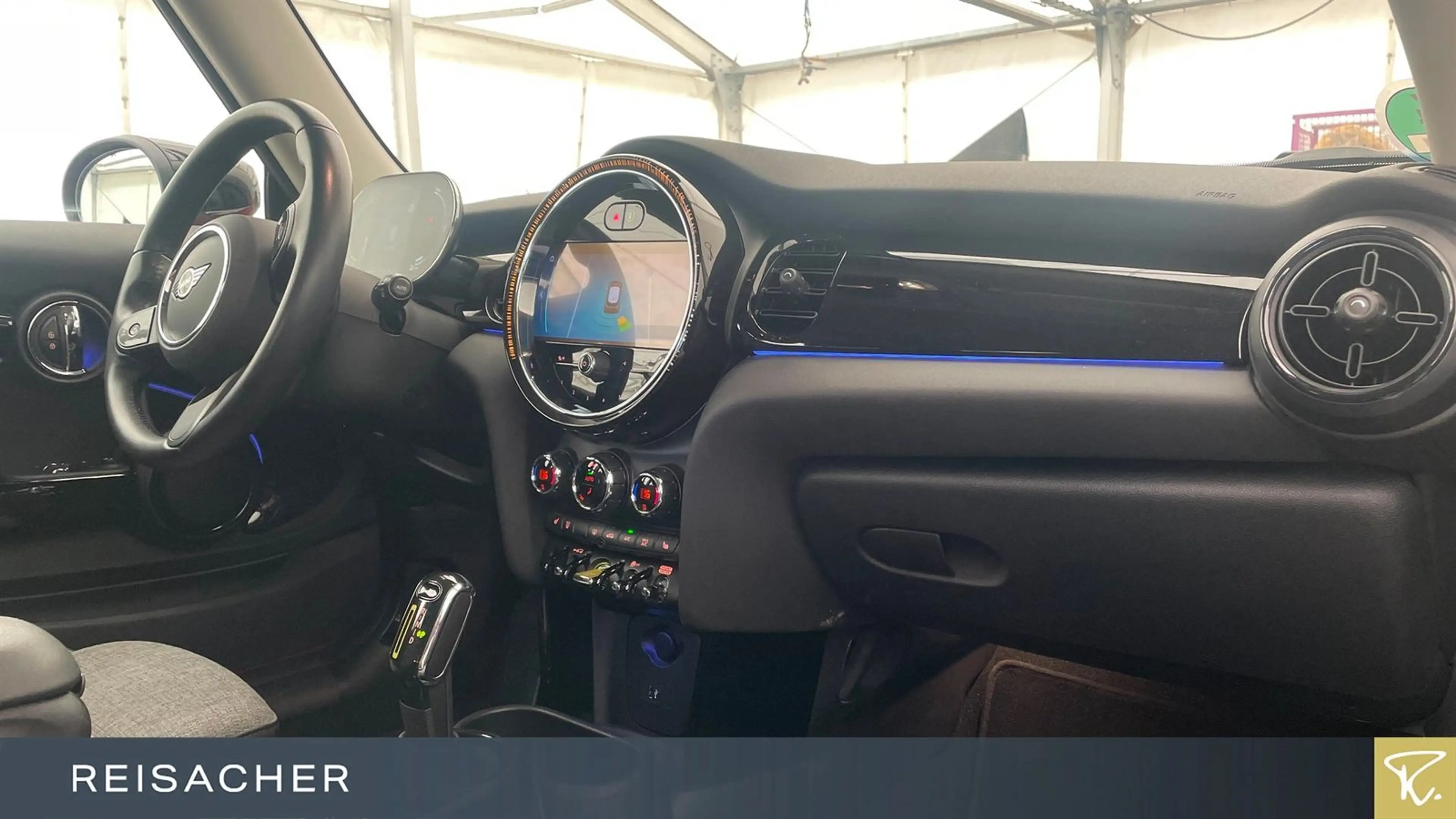 MINI Cooper SE A Classic-Trim Navi, LED, Sportsitze — photo 13