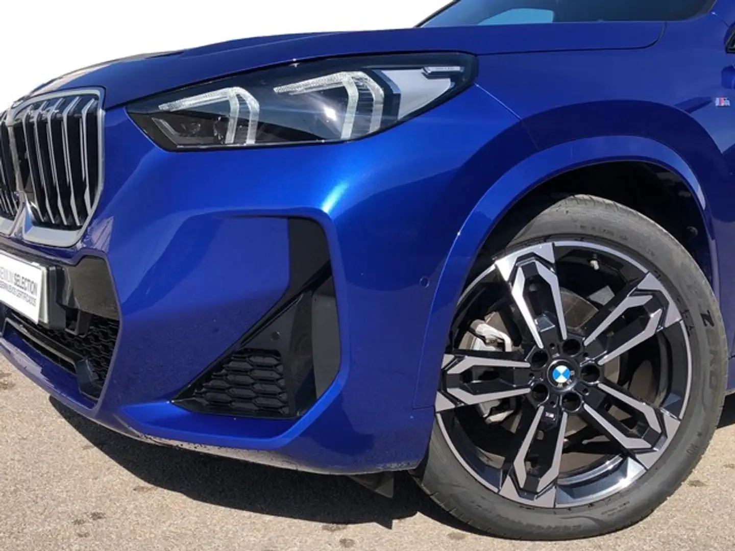 BMW X1 sDrive 20dA Azul - 2