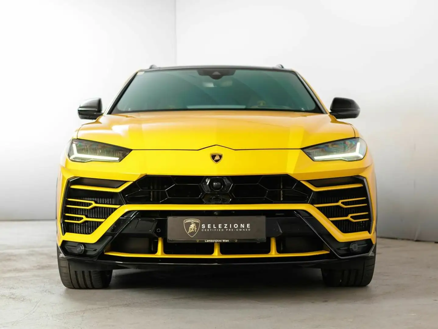Lamborghini Urus MY20 Gelb - 2