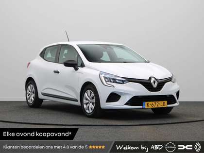 Renault Clio TCe 100pk Life | Cruise Control | Bluetooth | Airc