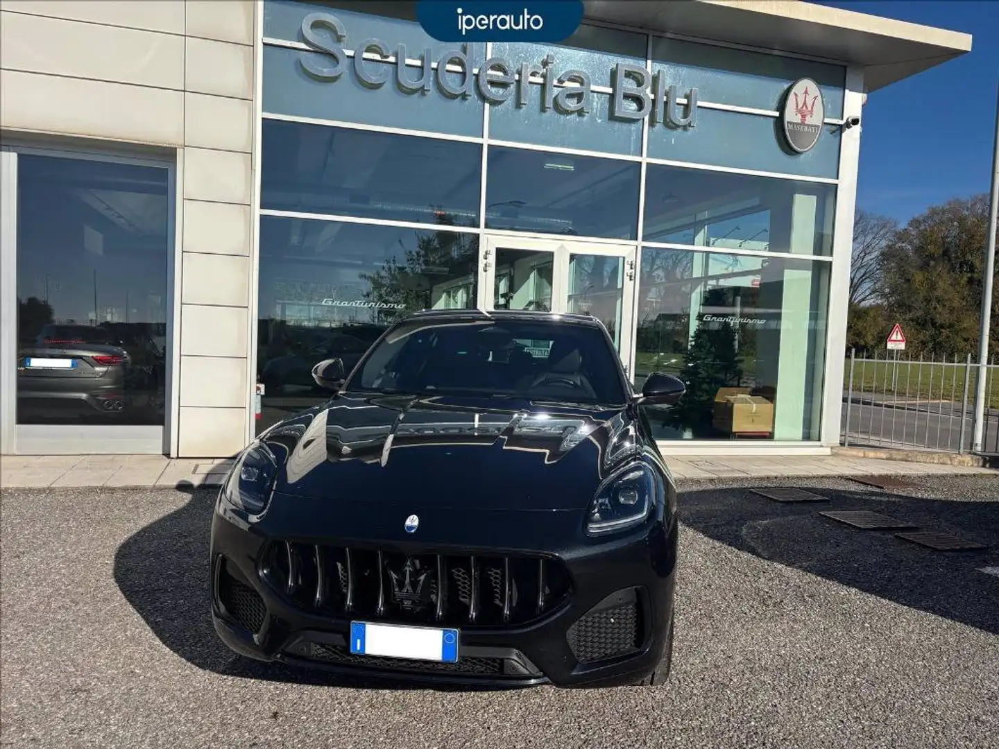 Maserati Grecale 2.0 mhev gt 300cv auto Nero - 2