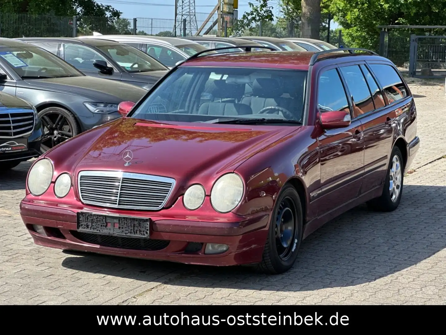 Mercedes-Benz E 220 CDI T CLASSIC/AUTOMATIK/KLIMA/ Rot - 1